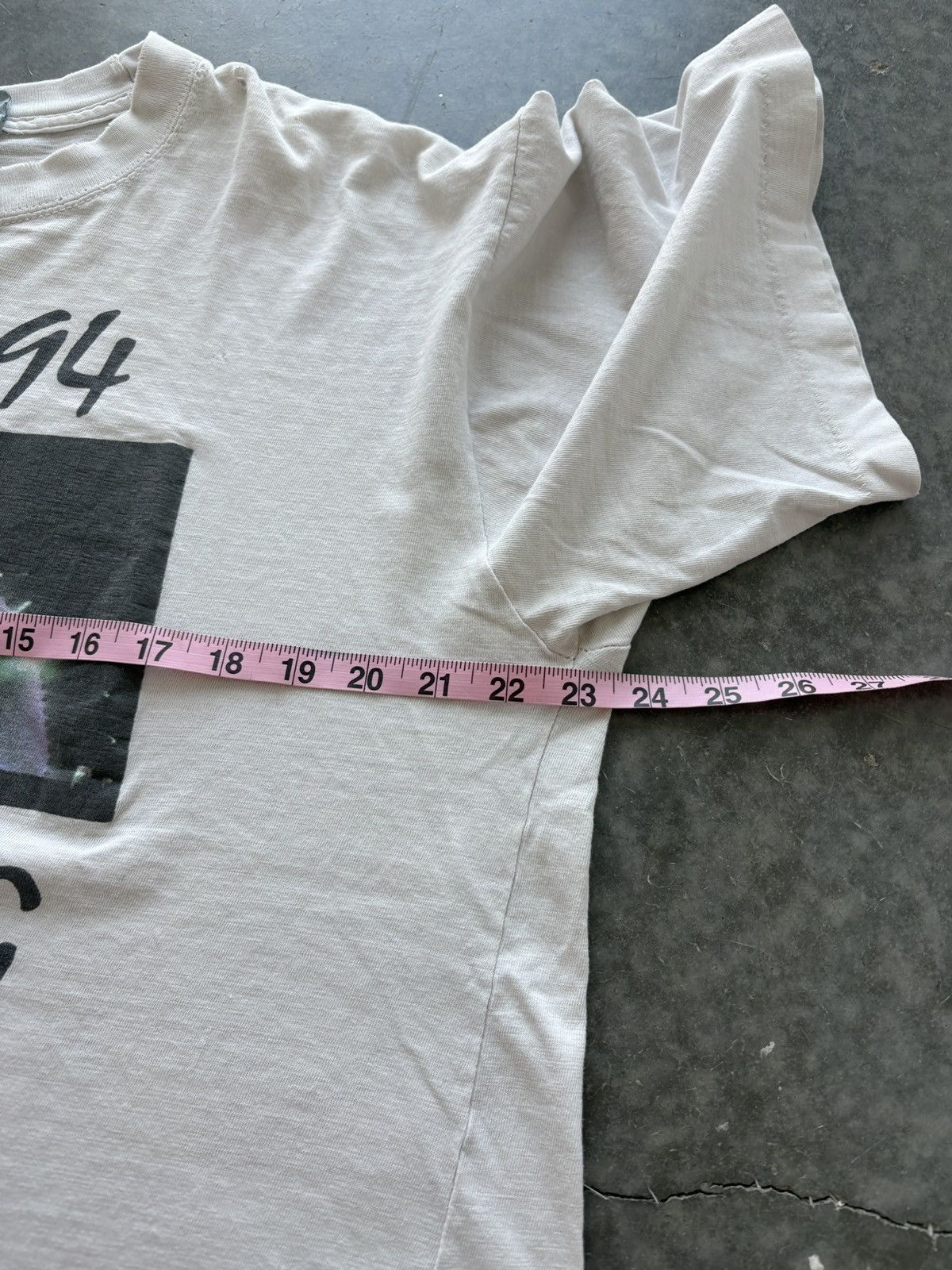 Vintage Vintage 90s Ullevi Goteborg Graphic Tee Boxy Cropped Size US L / EU 52-54 / 3 - 14 Thumbnail