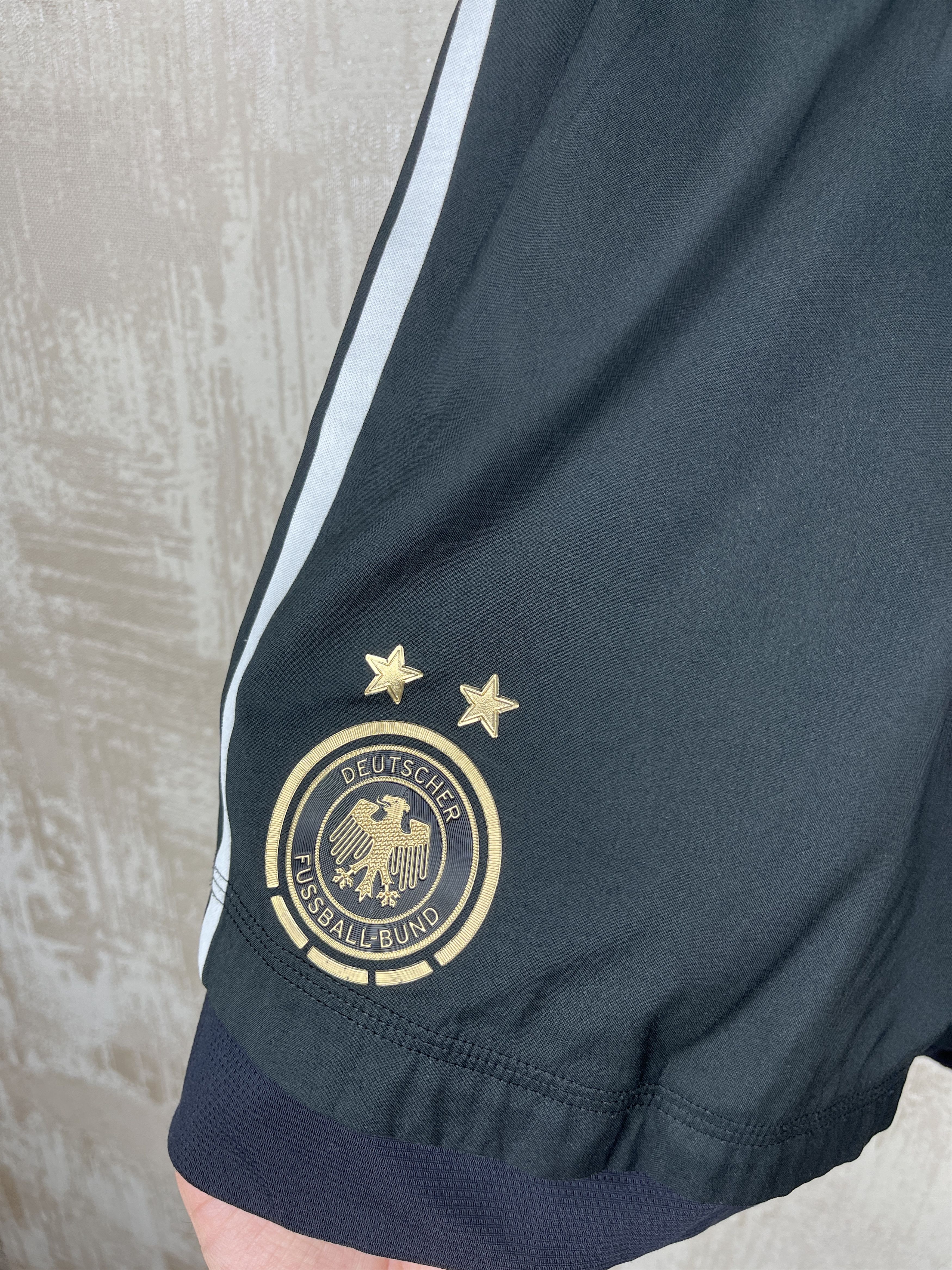 Adidas Germany World Cup 2010 Goalkeeper Soccer Shorts Adidas Size US 34 / EU 50 - 3 Thumbnail