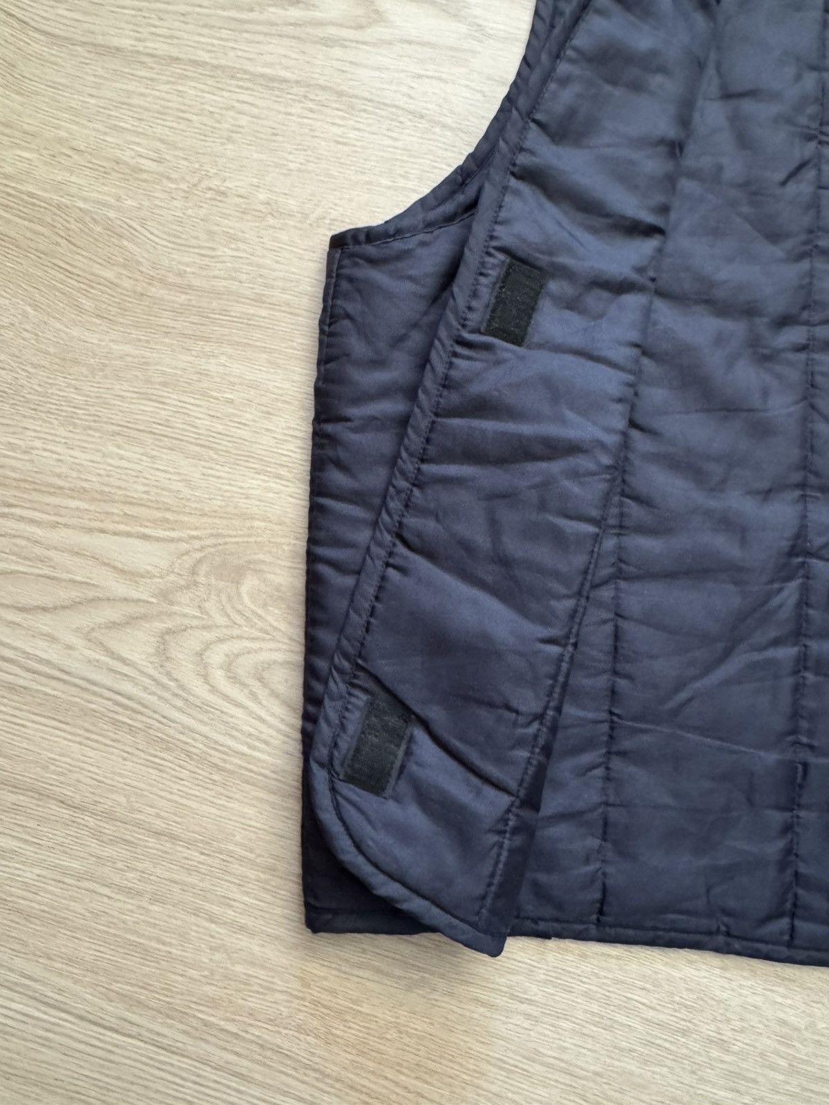 Vintage Vintage General Purpose Navy UK Army Liner Vest Size US L / EU 52-54 / 3 - 3 Thumbnail