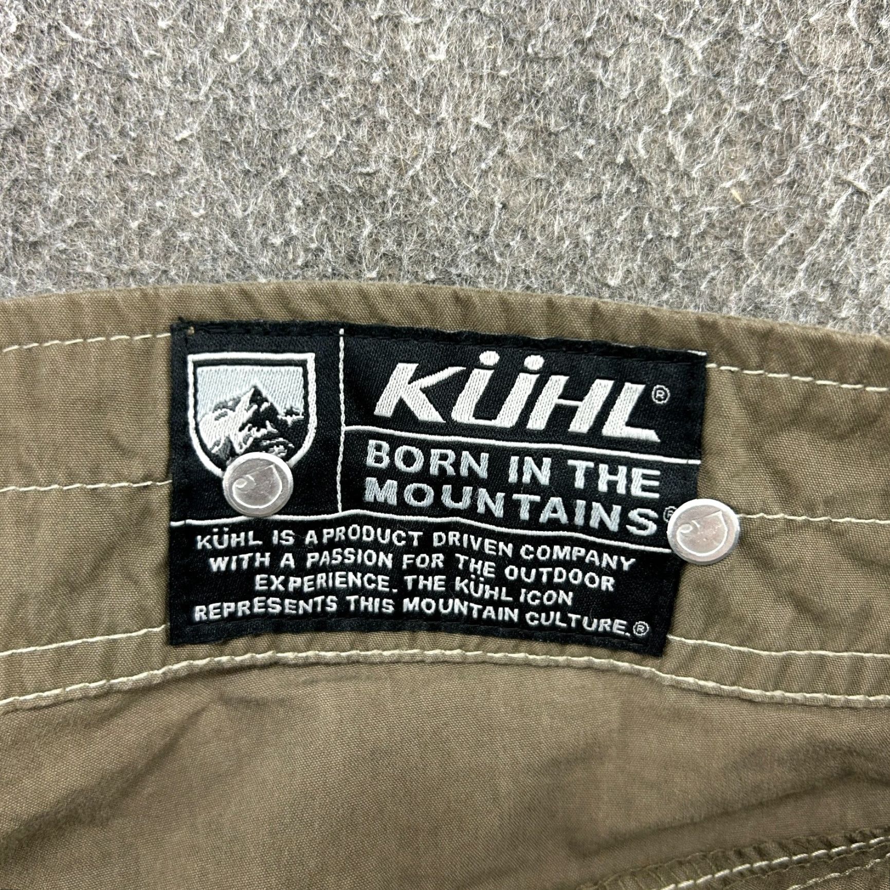 Vintage Kuhl Pants Mens 36x30 Brown Carpenter Hiking Outdoor Stretch Lightweight Pant Straight Leg Regular 5-Pocket Logo Tooling Vintage No Size US 36 / EU 52 - 6 Thumbnail