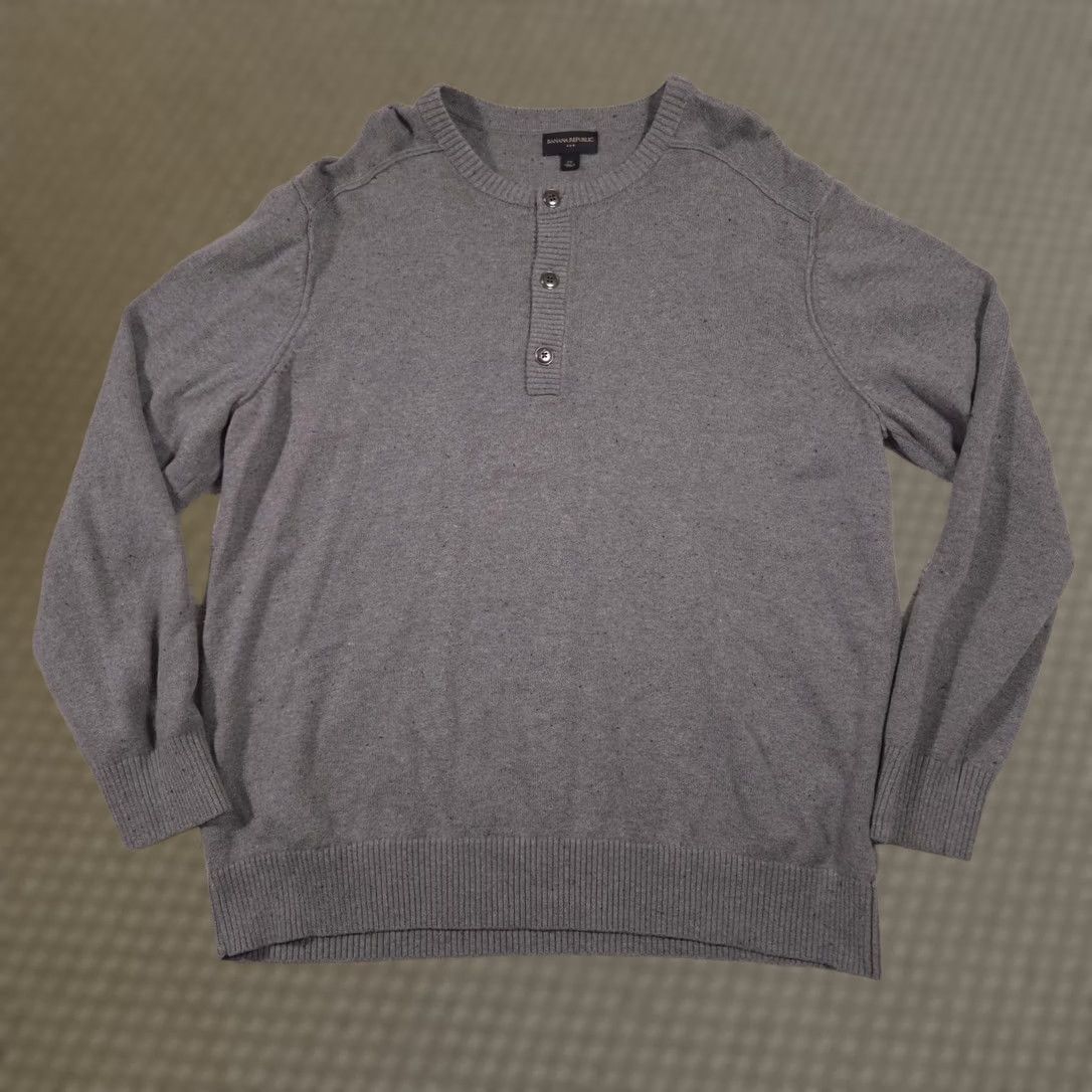 Banana Republic Banana Republic Mens 2XL Gray Henley Sweater Wool Blend Knit Pullover Crewneck Size US XXL / EU 58 / 5 - 1 Thumbnail