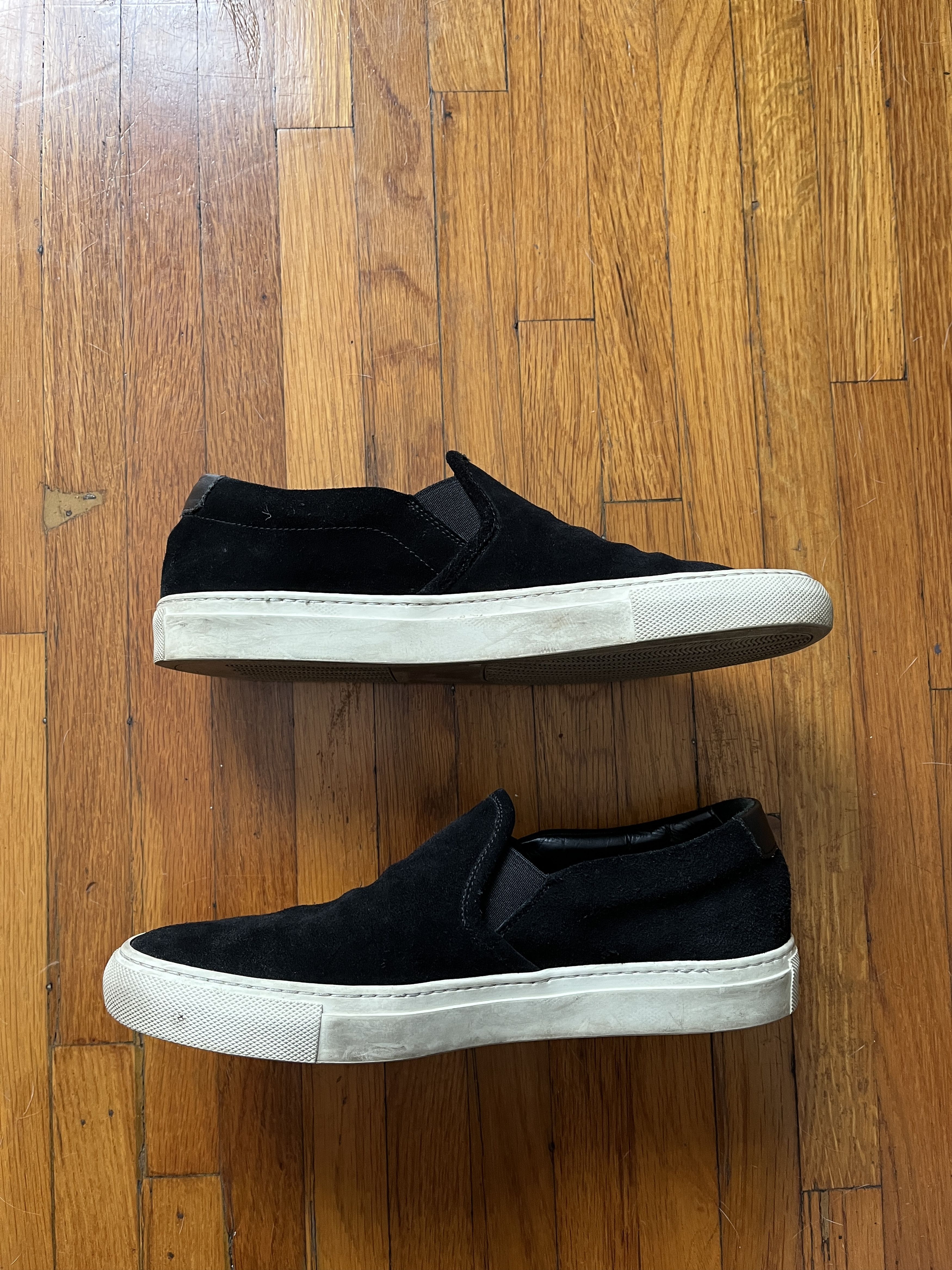 Common Projects Common Projects Slip On Suede Black Size US 7 / EU 40 - 3 Thumbnail