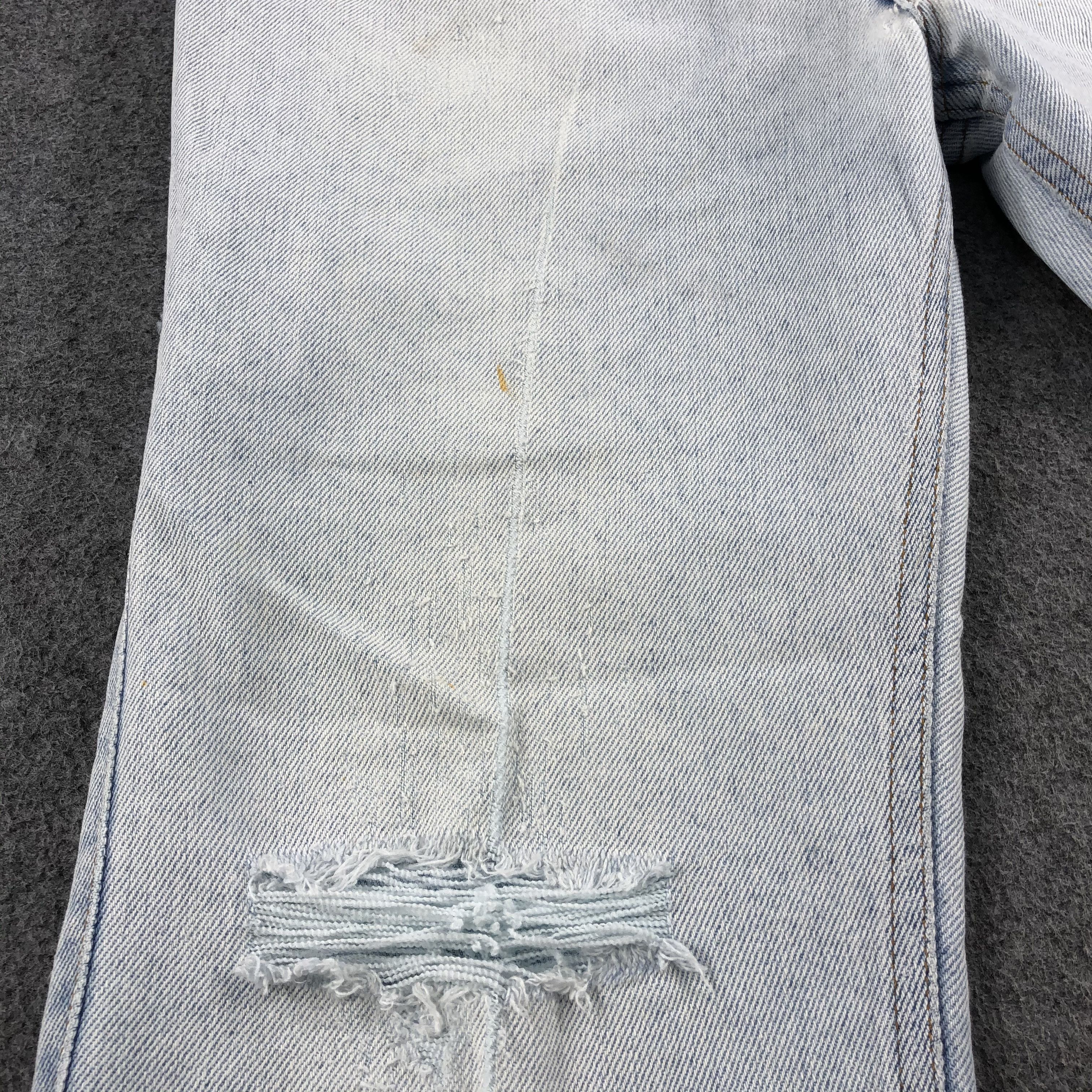 Levi's 90s Vintage Light Wash Levis Jeans-J1687 Size US 34 / EU 50 - 11 Thumbnail