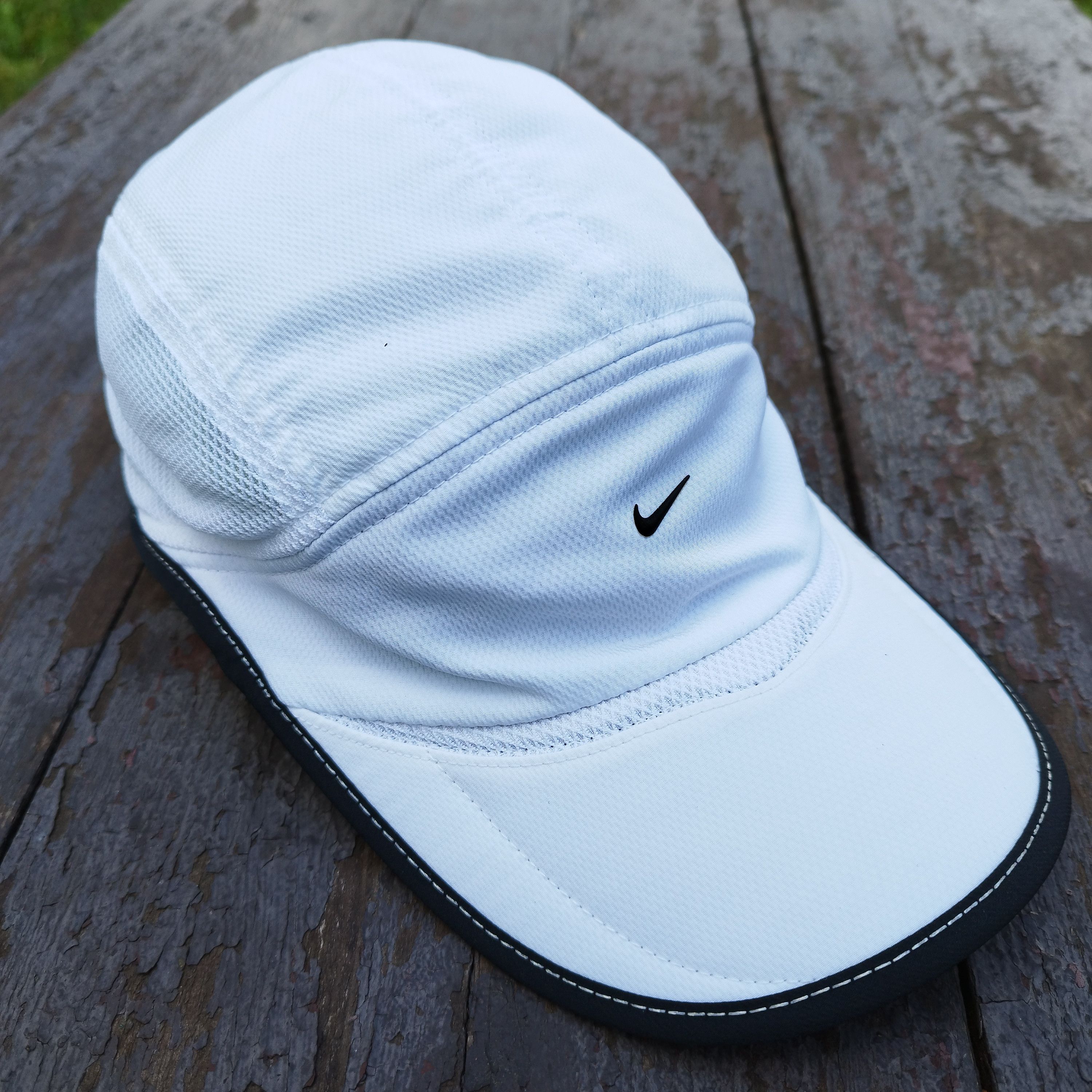 Nike Nike Daybreak Dri-Fit Mesh Cap Techwear Running Hat Size ONE SIZE - 2 Thumbnail
