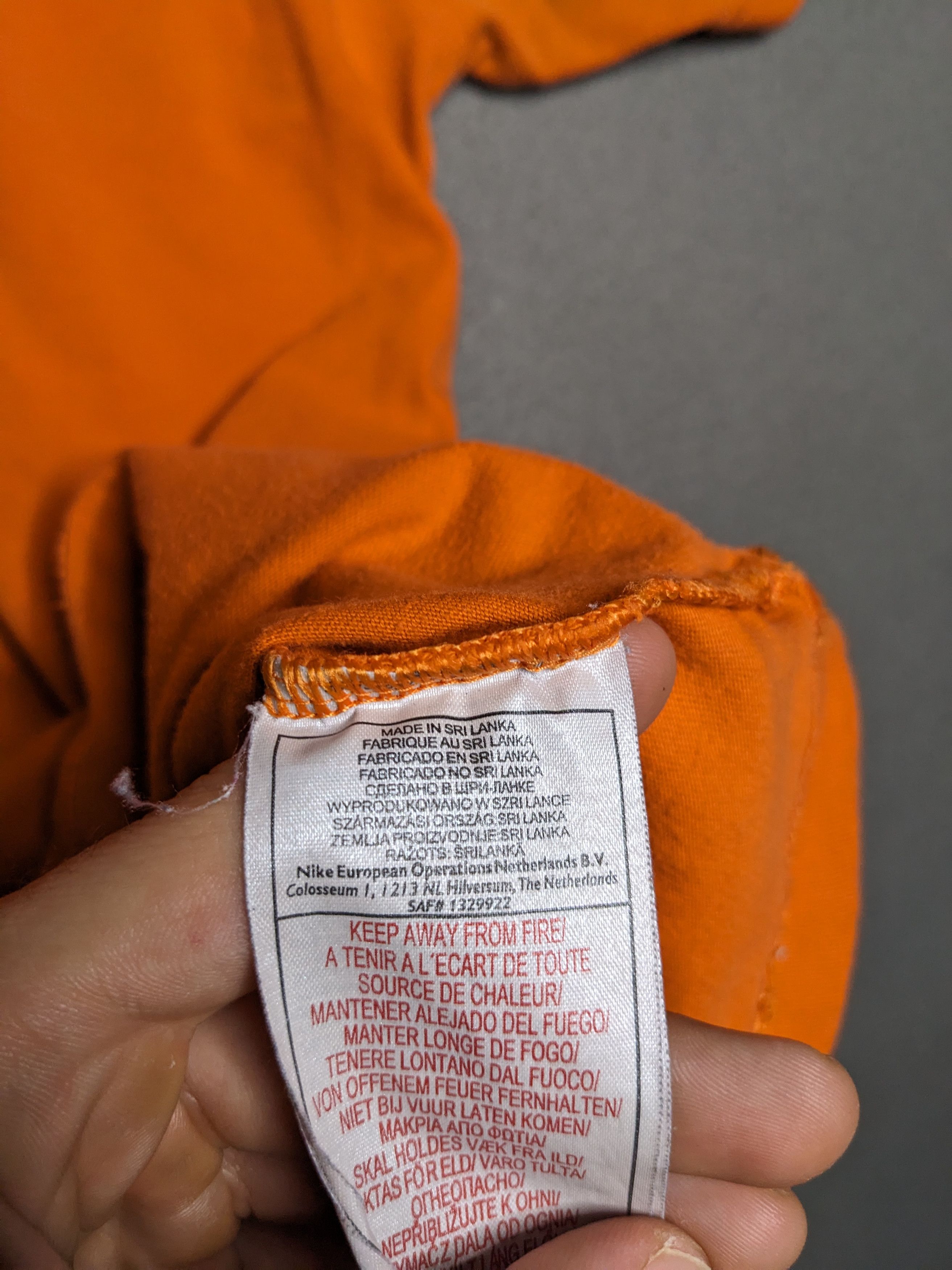 Nike VTG Y2K Nike Netherlands National Team Graphic Shirt Large Size US L / EU 52-54 / 3 - 10 Thumbnail