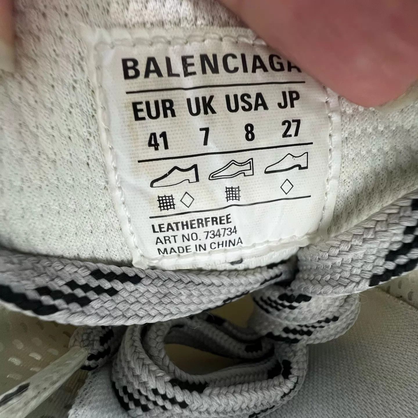 Balenciaga Balenciaga 3XL White Red Blue Colorblock 41 Size US 8 / EU 41 - 8 Thumbnail