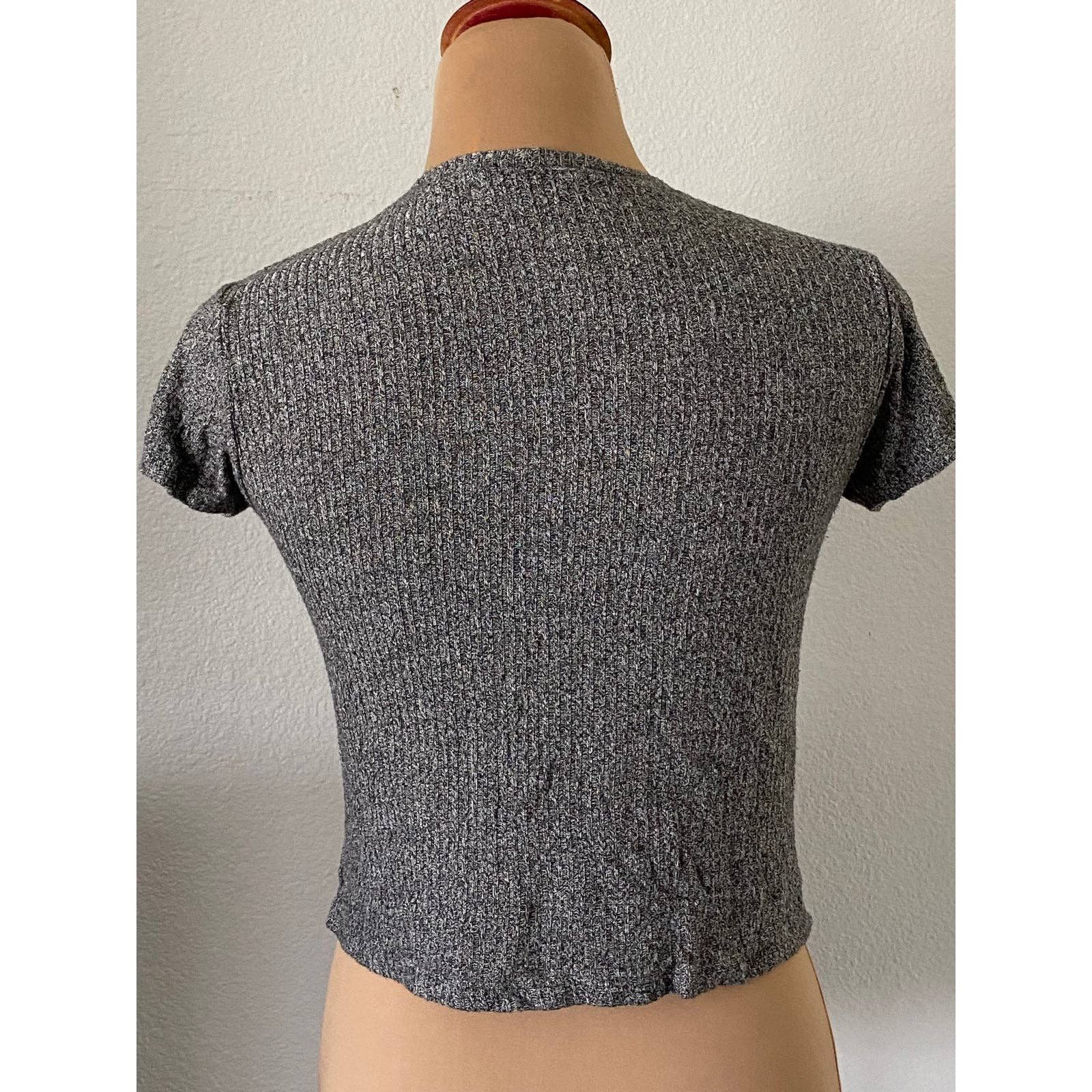 Brandy Melville Brandy Melville top Size ONE SIZE - 4 Thumbnail