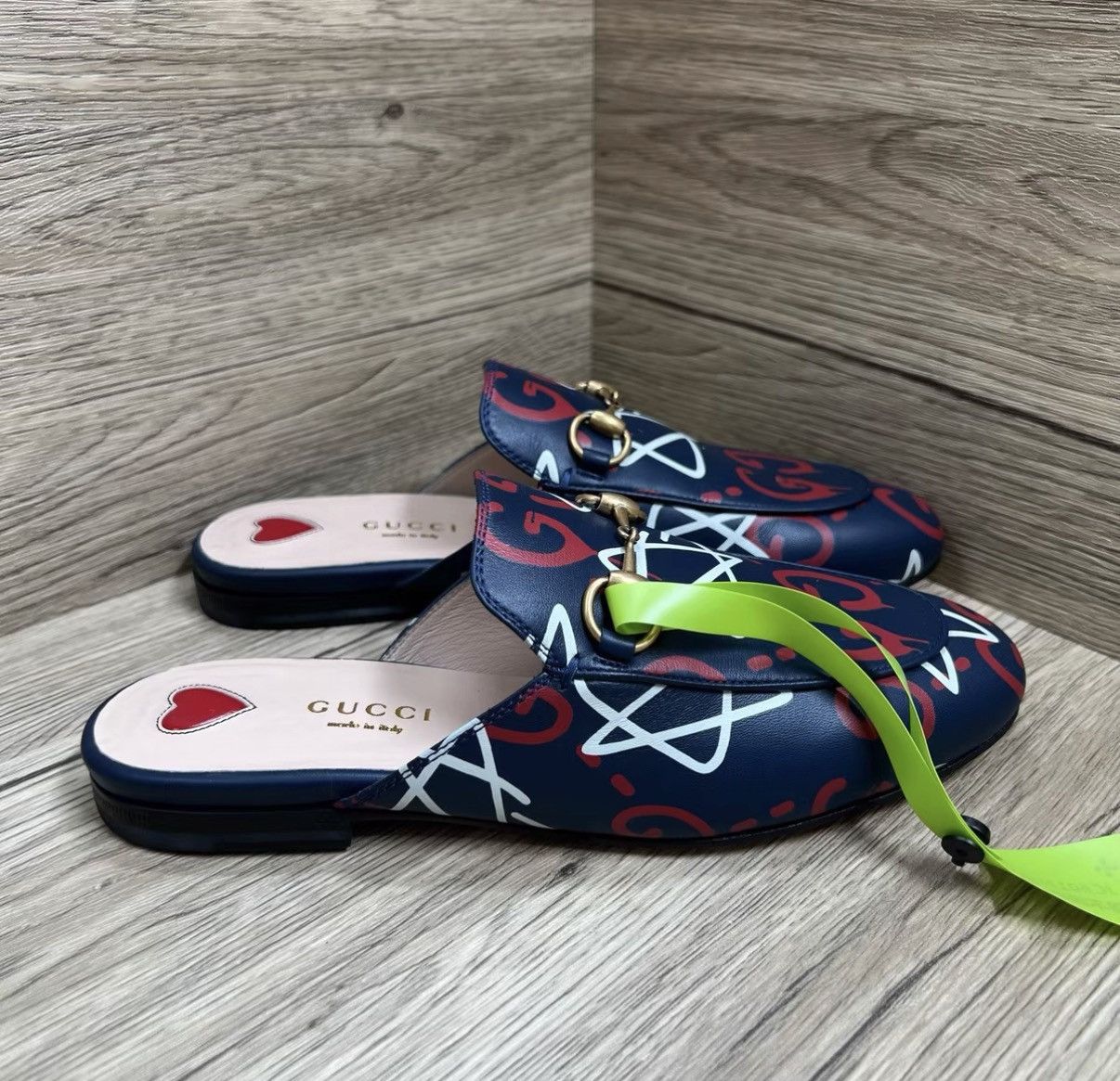 Gucci Gucci All-over Double G Star Mule Slides J41 Size US 5 / IT 35 - 4 Thumbnail