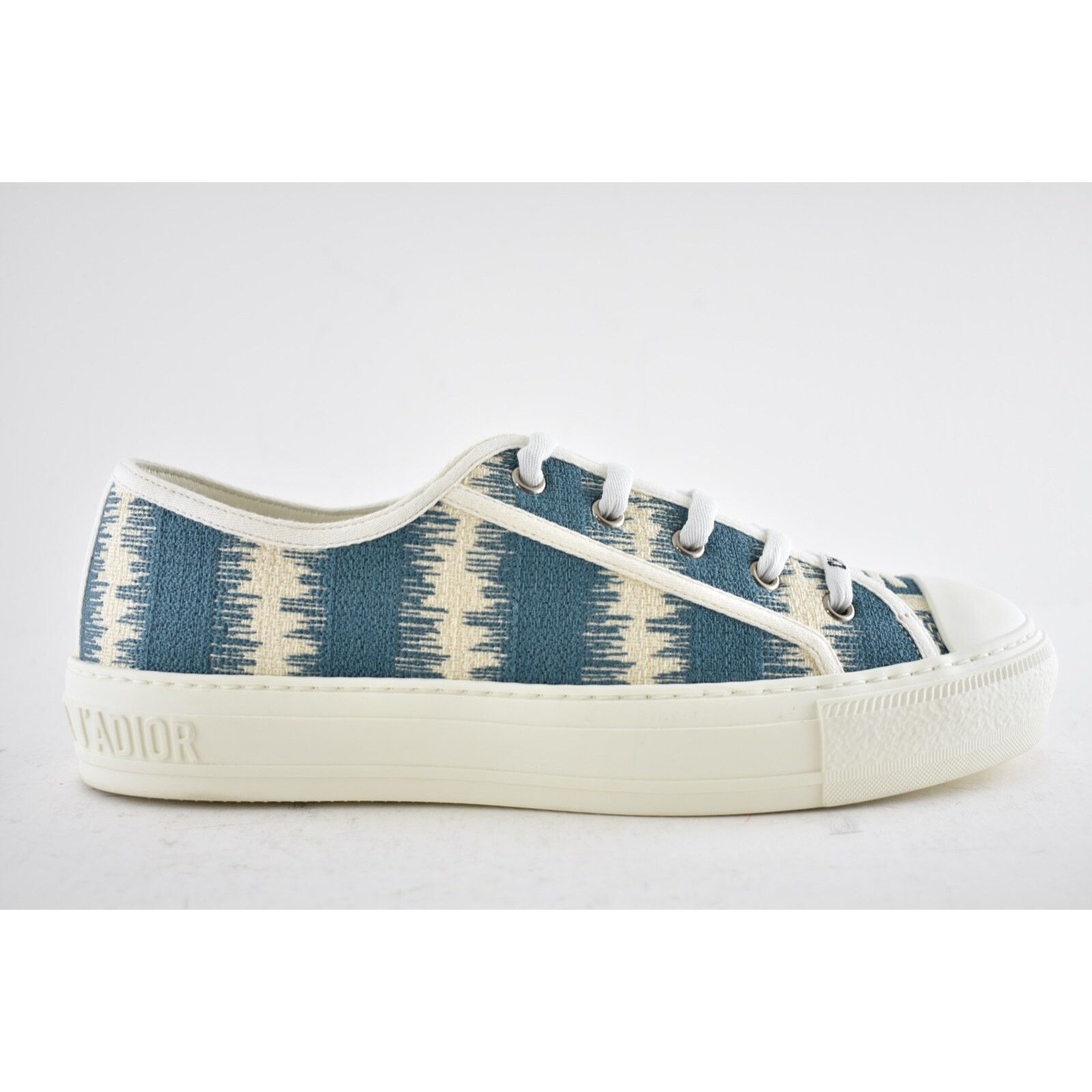 Dior Dior Walk'N'Dior Blue White D Stripes Low Top Sneaker 39 Size US 9 / IT 39 - 2 Thumbnail