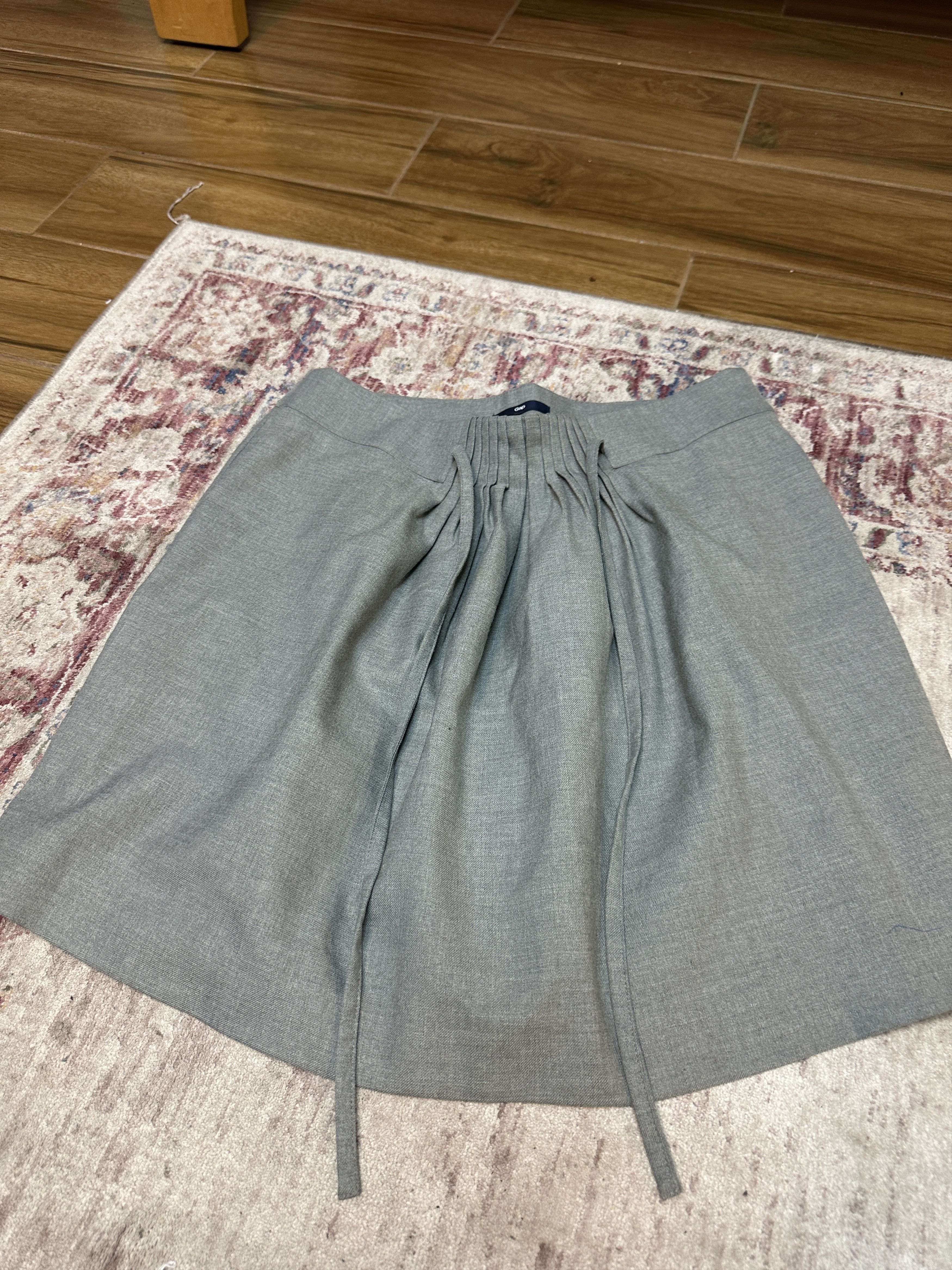 Gap GAP Gray Stretch Women's Skirt Size4 Size S / US 4 / IT 40 - 1 Thumbnail