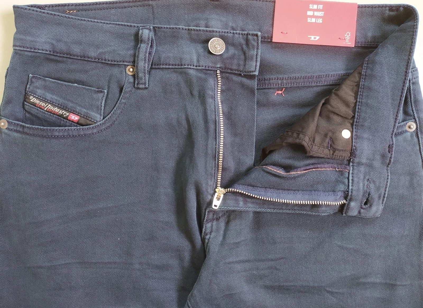 Diesel Diesel 2019 D-STRUKT L.34 MENS JEANS SLTP/9701 Size US 29 - 5 Thumbnail