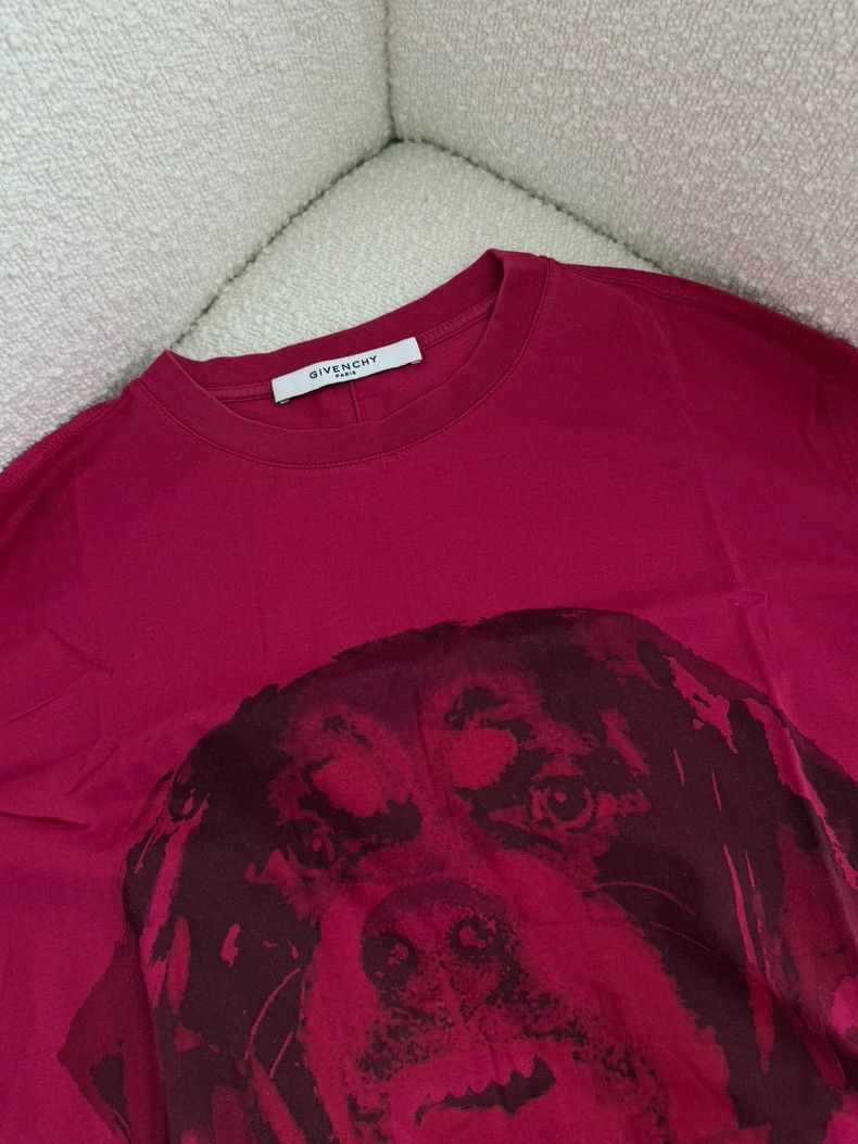 Givenchy Givenchy Hot Pink Short Sleeve T-Shirt, Once Very Popular, Size US S / EU 44-46 / 1 - 2 Thumbnail
