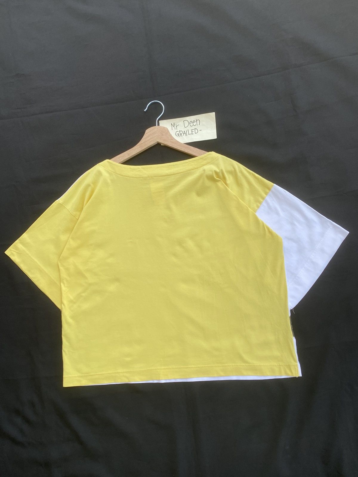 Marni Rare MARNI X Uniqlo Tshirt Size L / US 10 / IT 46 - 16 Thumbnail