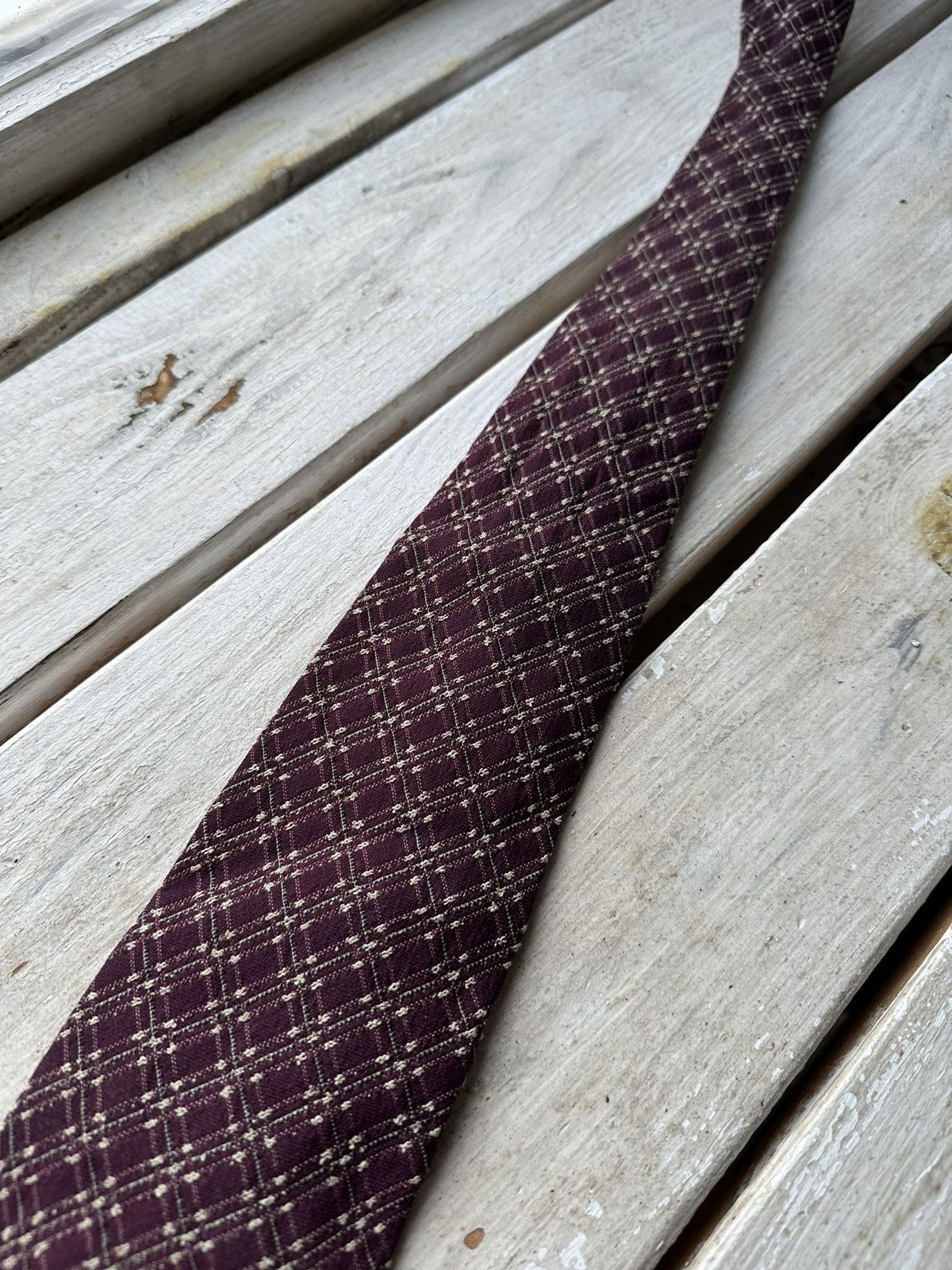 Designer × Hugo Boss 🚨RARE Hugo Boss Tie old money style Burgundy luxury monogram Size ONE SIZE - 6 Thumbnail