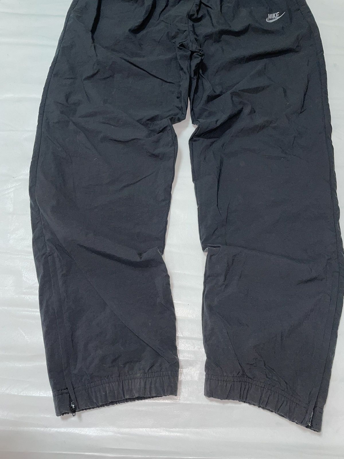 Nike × Vintage Nike vintage streetwear y2k nylone sweatpants 90s Size US 34 / EU 50 - 2 Thumbnail
