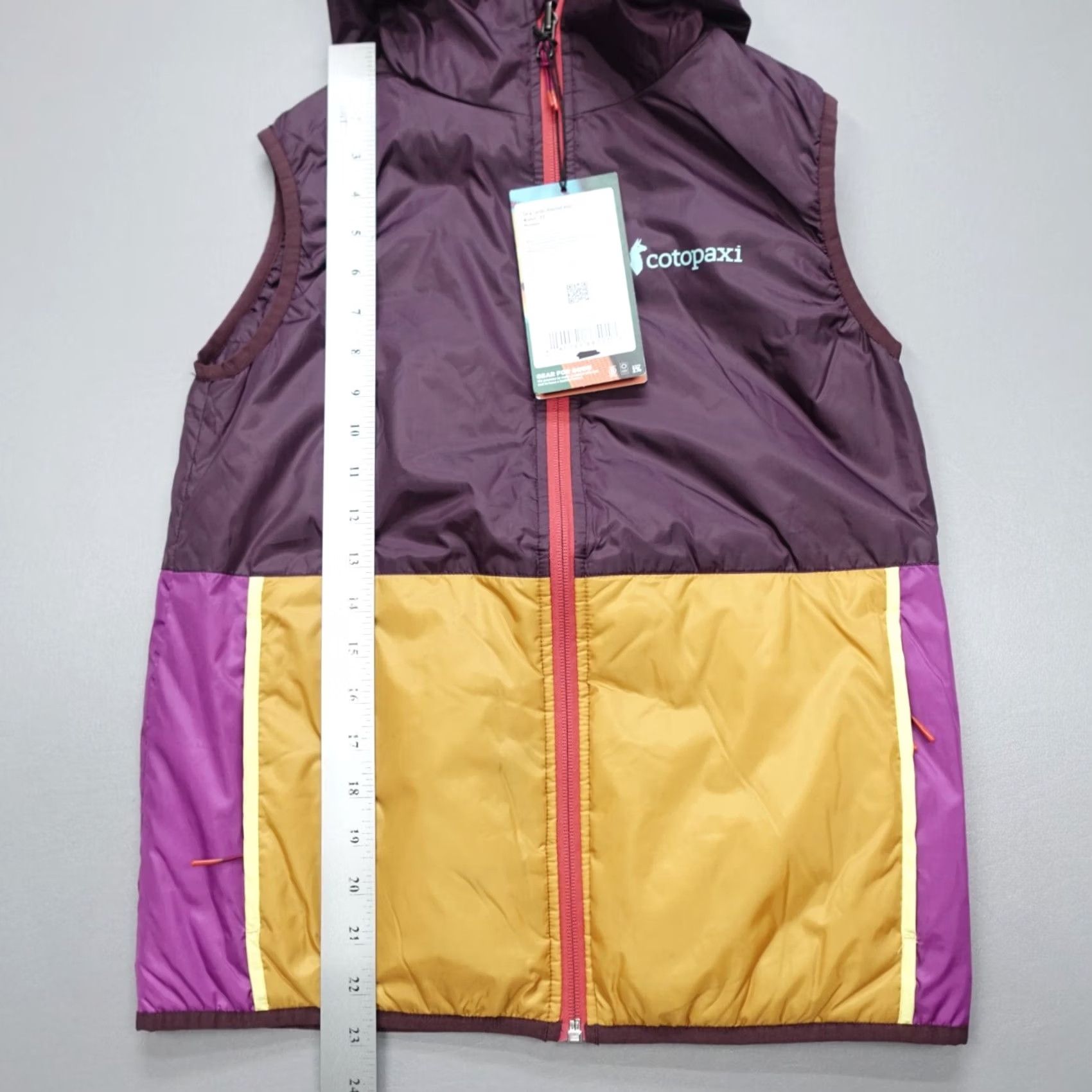Cotopaxi Cotopaxi Teca Calido Water Repellent Hooded Vest Provence Women's XXS Multicolor Vest Womens XXS COTOPAXI Teca Calido Size XXS / US 00 / IT 34 - 5 Thumbnail