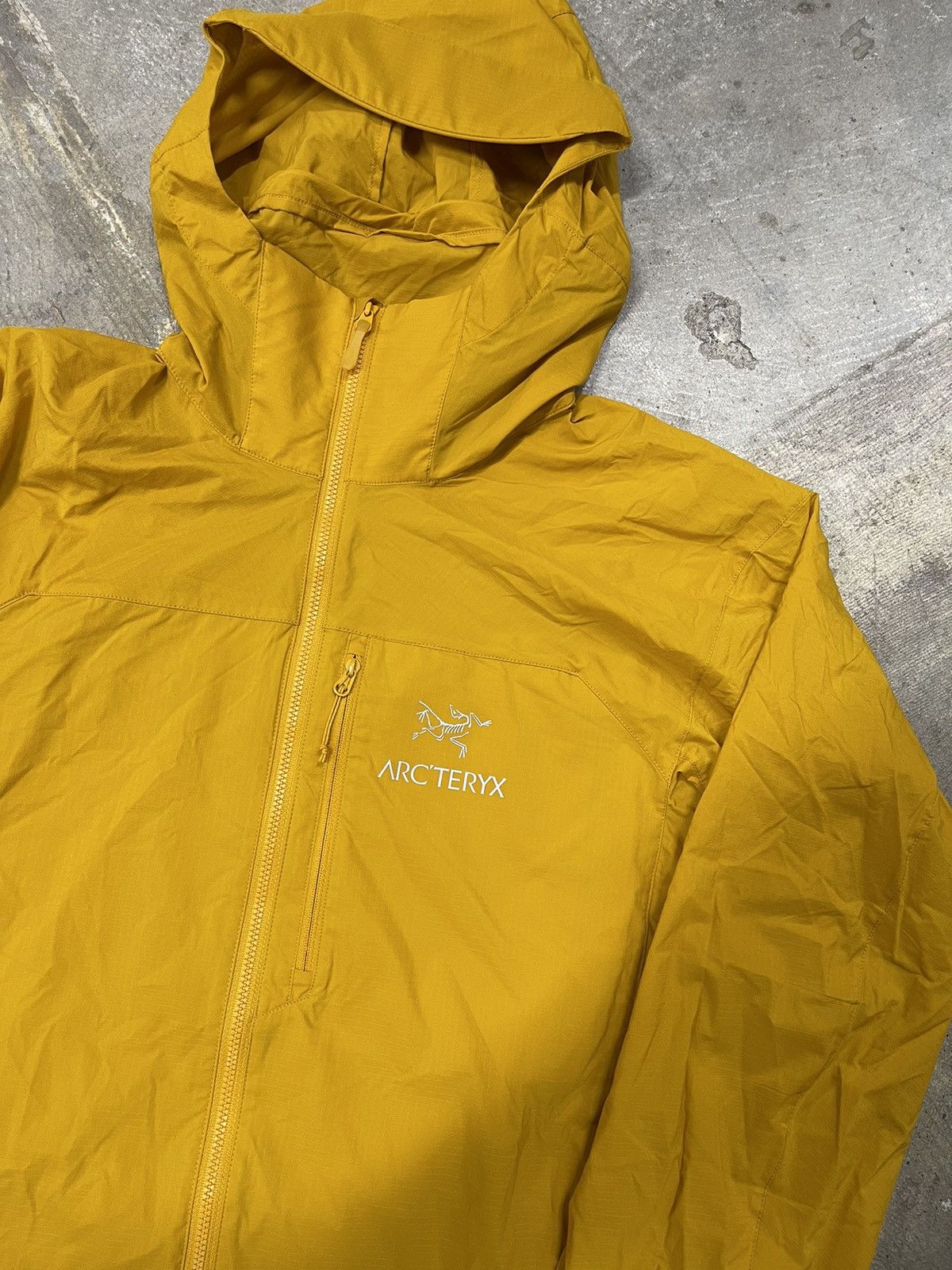 Arc'teryx 2019 Arc’teryx Men’s Squamish Hoody Thin Windbreaker Jacket Size US M / EU 48-50 / 2 - 2 Thumbnail