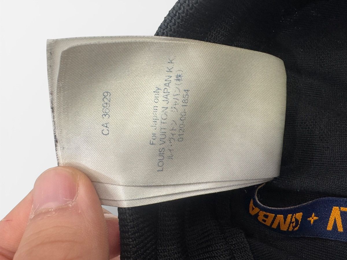 Louis Vuitton Louis Vuitton NBA Black Monogram Trackpants Size US 32 / EU 48 - 9 Thumbnail