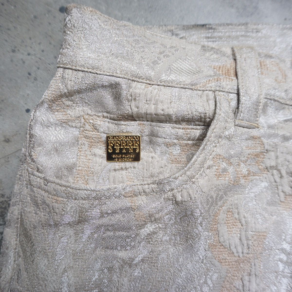 Gianfranco Ferre × Vintage Vintage Gianfranco Ferree Floral woven Pant Size 28" / US 6 / IT 42 - 5 Thumbnail