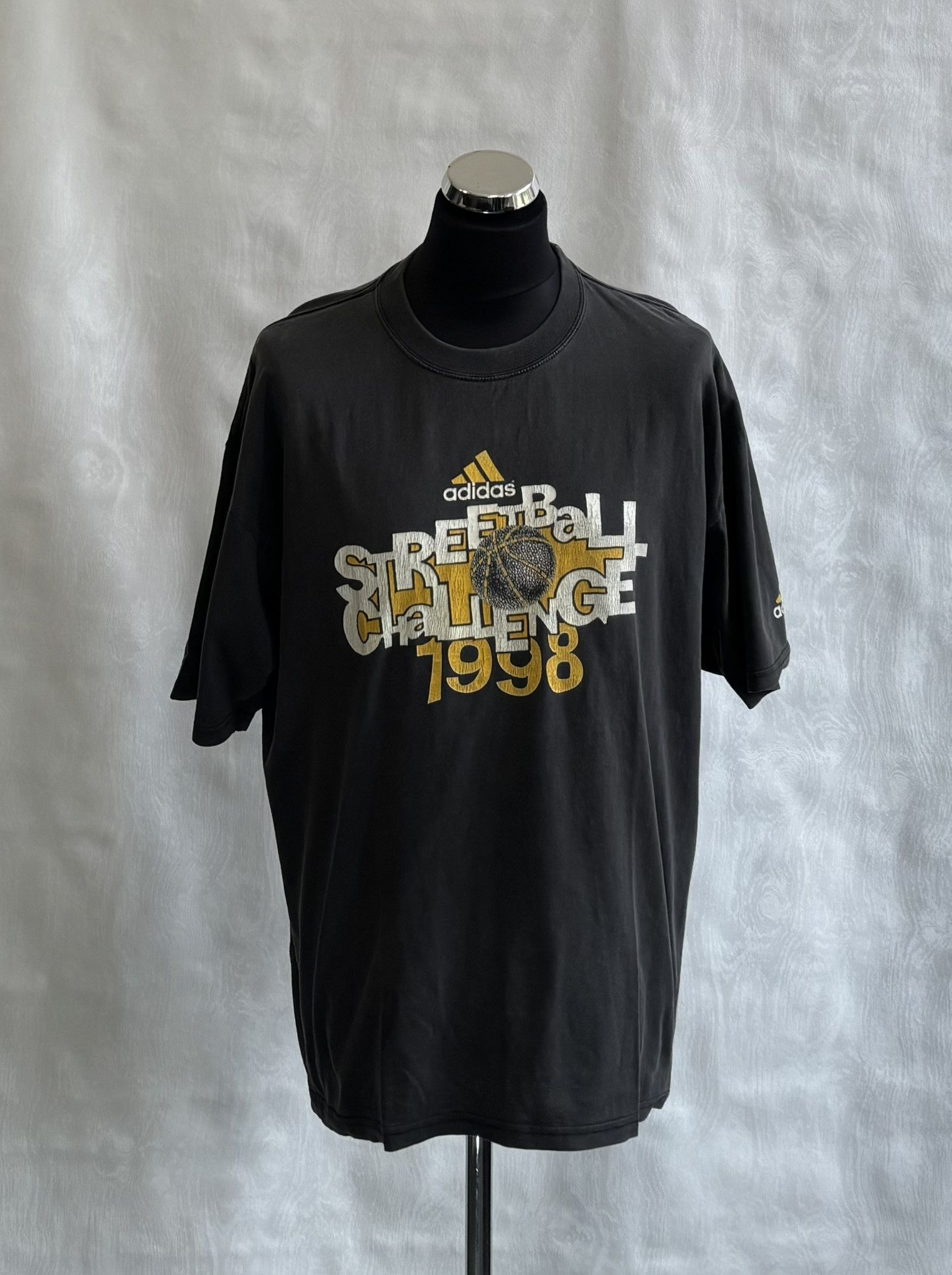Adidas Adidas Streetball Challenge 1998 vintage T-Shirt Size. XL Size US XL / EU 56 / 4 - 1 Thumbnail
