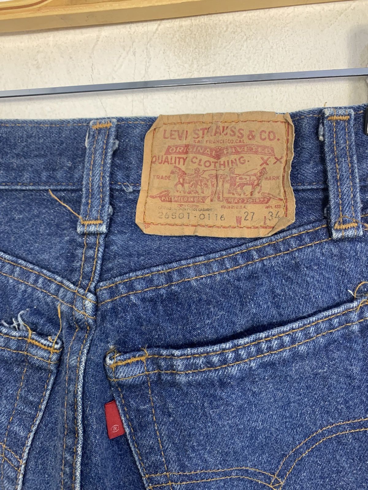 Levi's Vintage Clothing 70s 80s Lot 26501-0116 Denim Jeans Size 23" - 1 Thumbnail