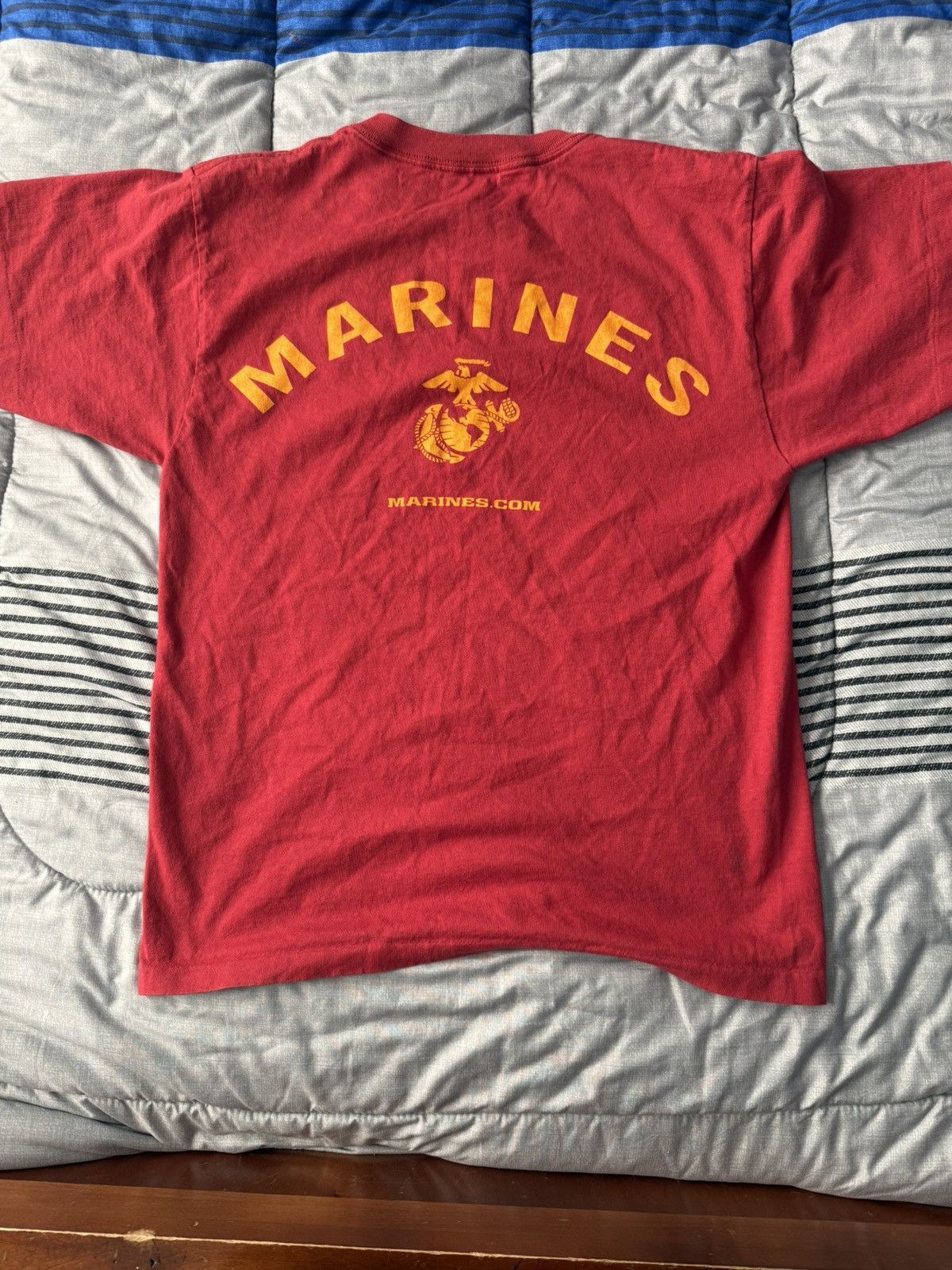 Other Red and tan vintage USMC tee Size US M / EU 48-50 / 2 - 2 Thumbnail