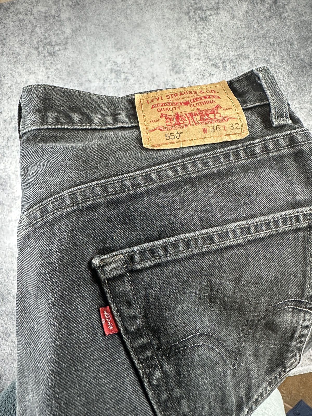 Levi's Y2K Vintage Levi’s 550 Relaxed Streetwear Style USA XL Baggy Size US 36 / EU 52 - 8 Thumbnail