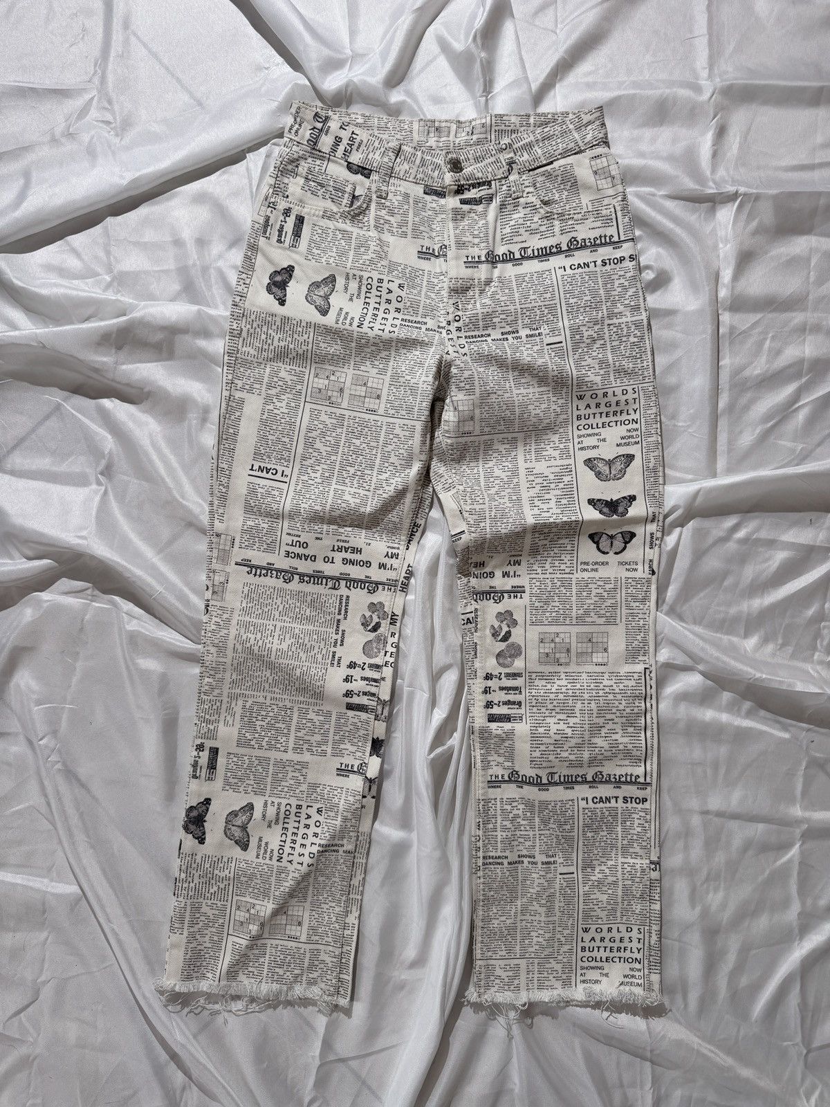 Hysteric Glamour Gazette Printed Vintage Bootcut Jeans (John Galliano style) Size 27" / US 4 / IT 40 - 1 Thumbnail