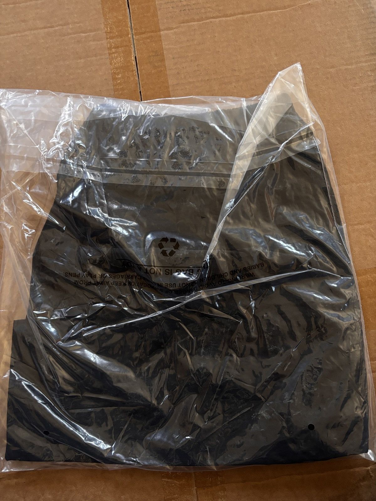 Yeezy Sh-01 size 3 yeezy fast shipping Size US 34 / EU 50 - 5 Thumbnail