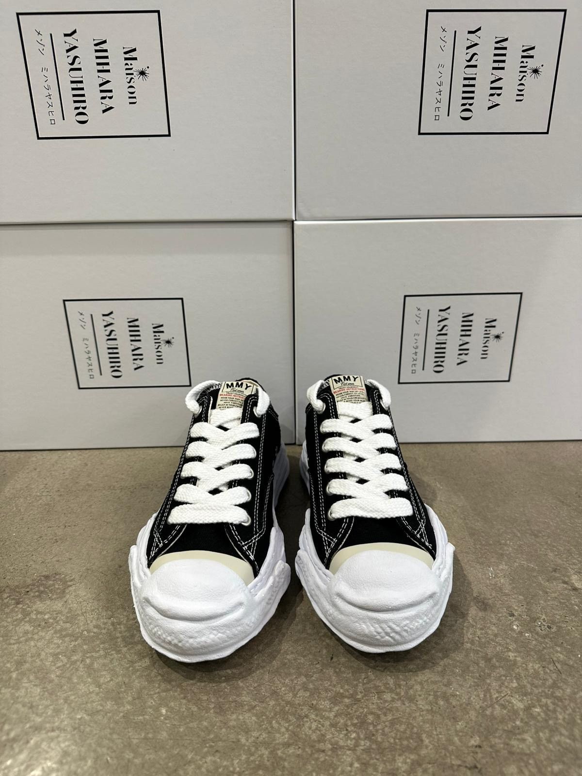 Maison MIHARA YASUHIRO MAISON MIHARA YASUHIRO - Hank Low Black Sneakers Size US 6 / EU 39 - 2 Thumbnail