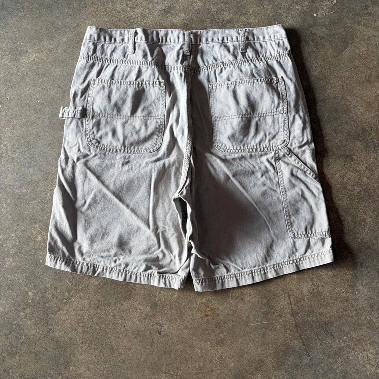 Wrangler 2000s baggy white carpenter shorts Size US 30 / EU 46 - 1 Thumbnail