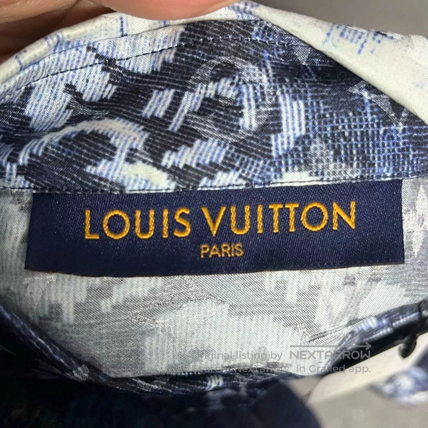 Louis Vuitton Louis Vuitton Blue Tapestry Silk Shirt. Size US M / EU 48-50 / 2 - 2 Thumbnail