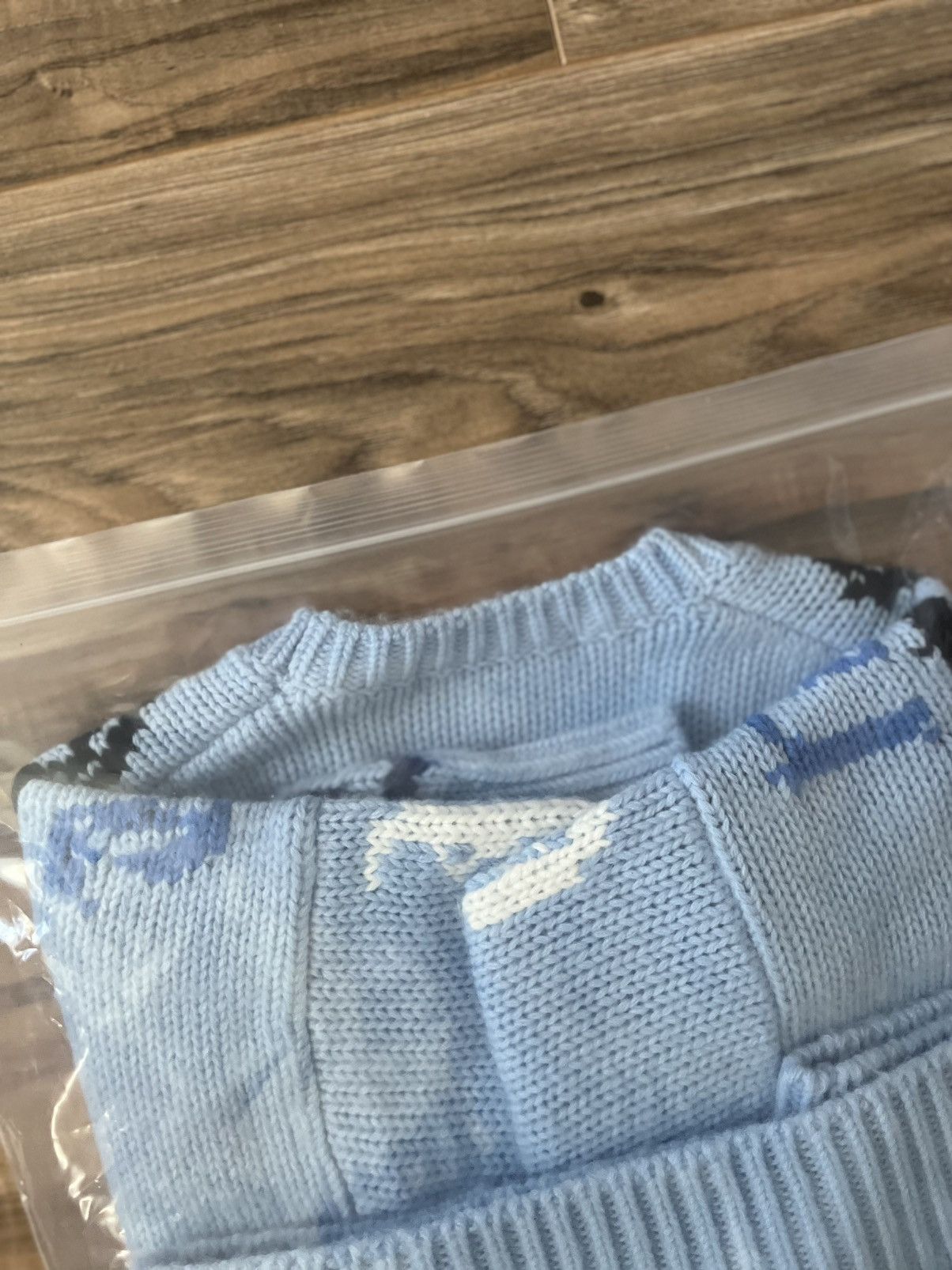Supreme Supreme Old English Sleeves Sweater Size US M / EU 48-50 / 2 - 7 Thumbnail