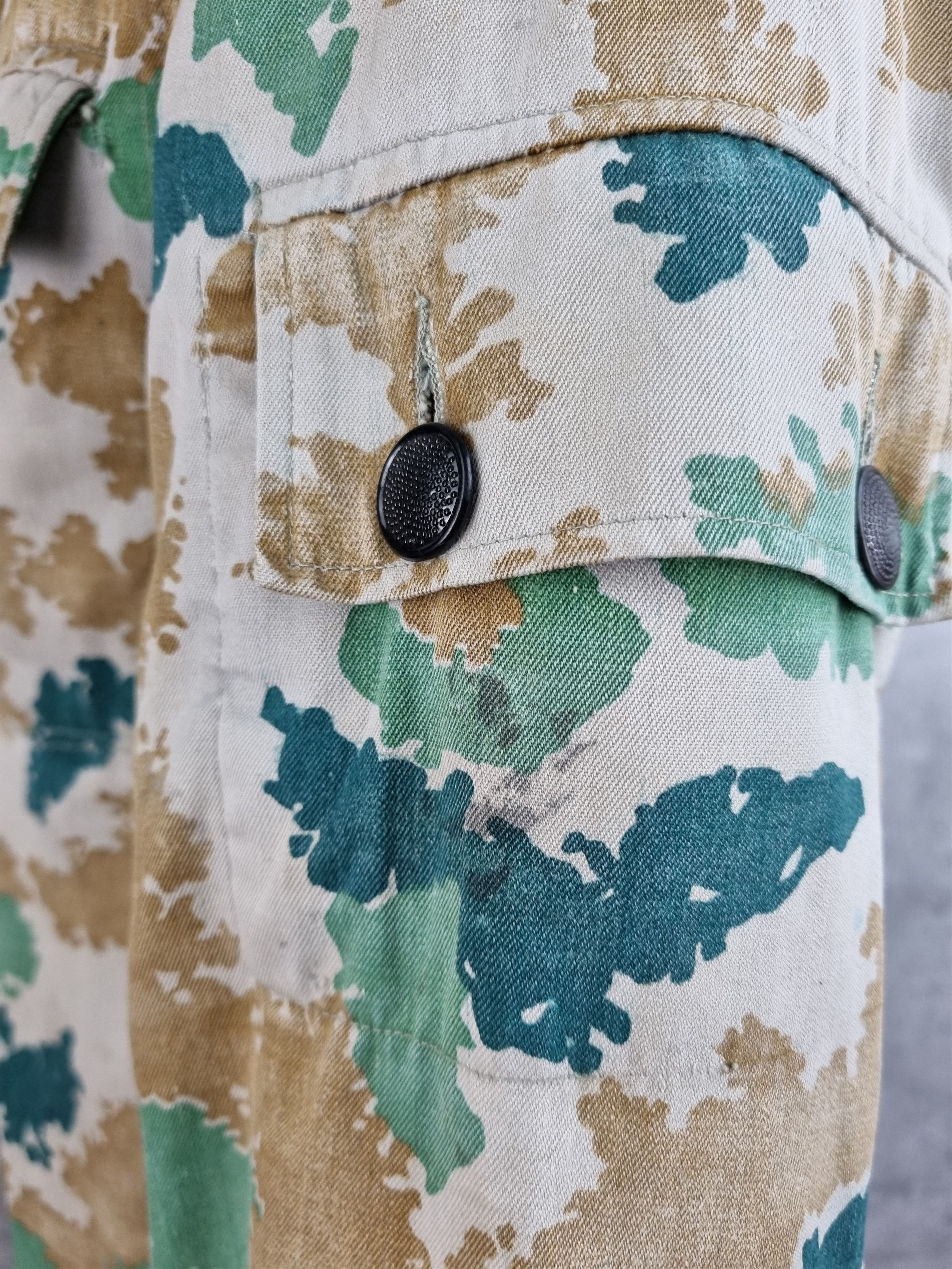 Vintage 50s East German NVA Blumentarn Camouflage Jacket Over Shirt Size US M / EU 48-50 / 2 - 20 Thumbnail