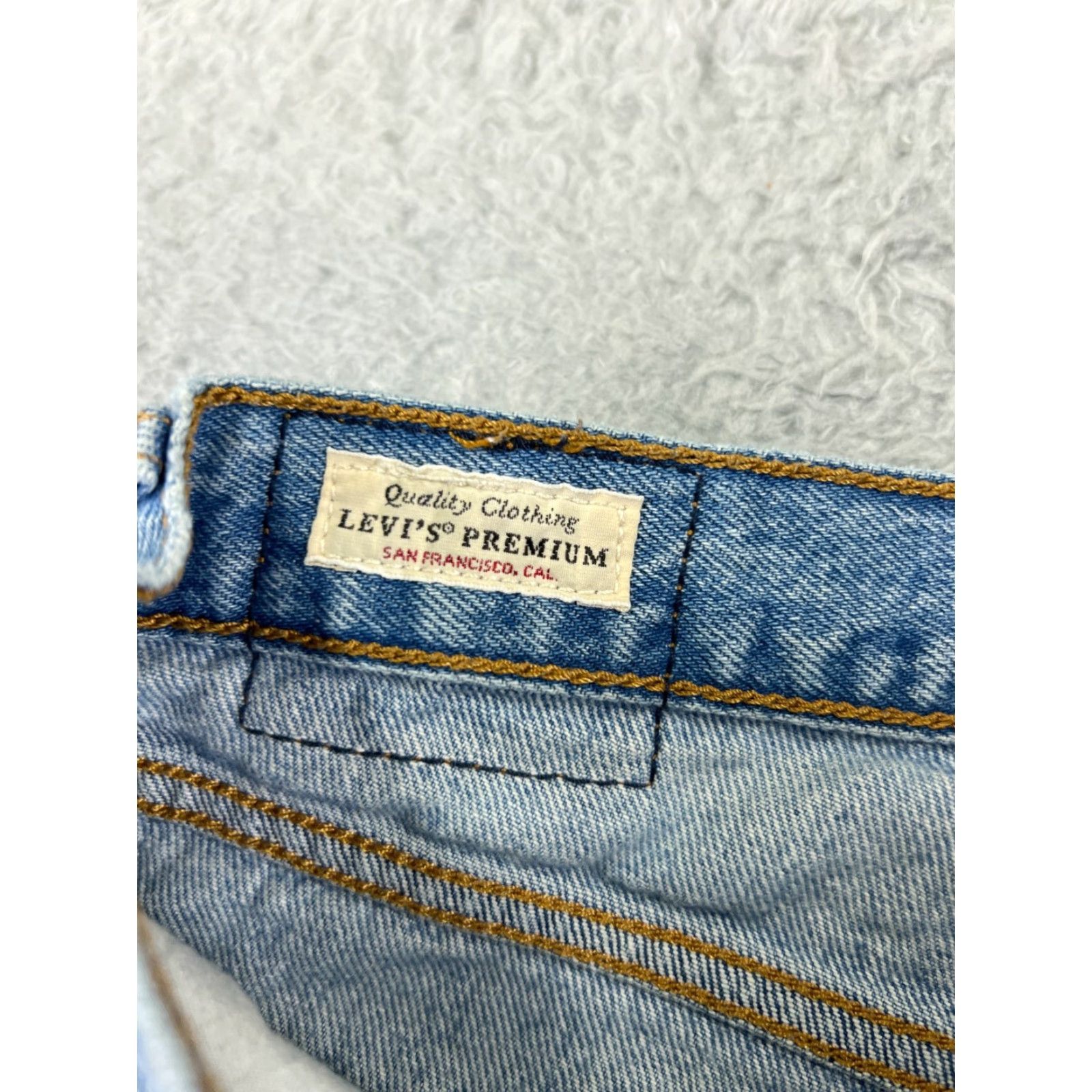 Levi's VINTAGE Levis Premium Jeans Womens 27 Blue Denim Levi's Wedgie FitMid Rise 5-Pocket Distressed stretch Jeans Womens Mens Girls Size 27" / US 4 / IT 40 - 7 Thumbnail