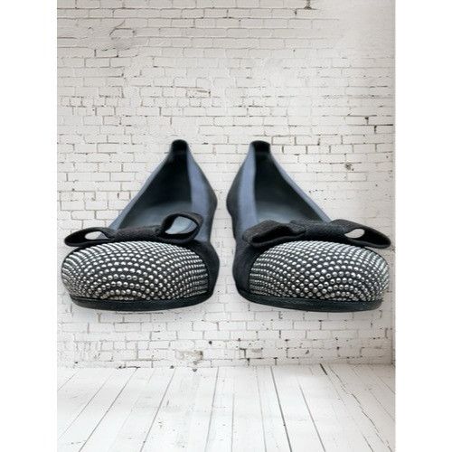 Stuart Weitzman $319 Stuart Weitzman Gray Cabot Studded Suede Bow Ballet Fla Size US 8 / IT 38 - 6 Thumbnail
