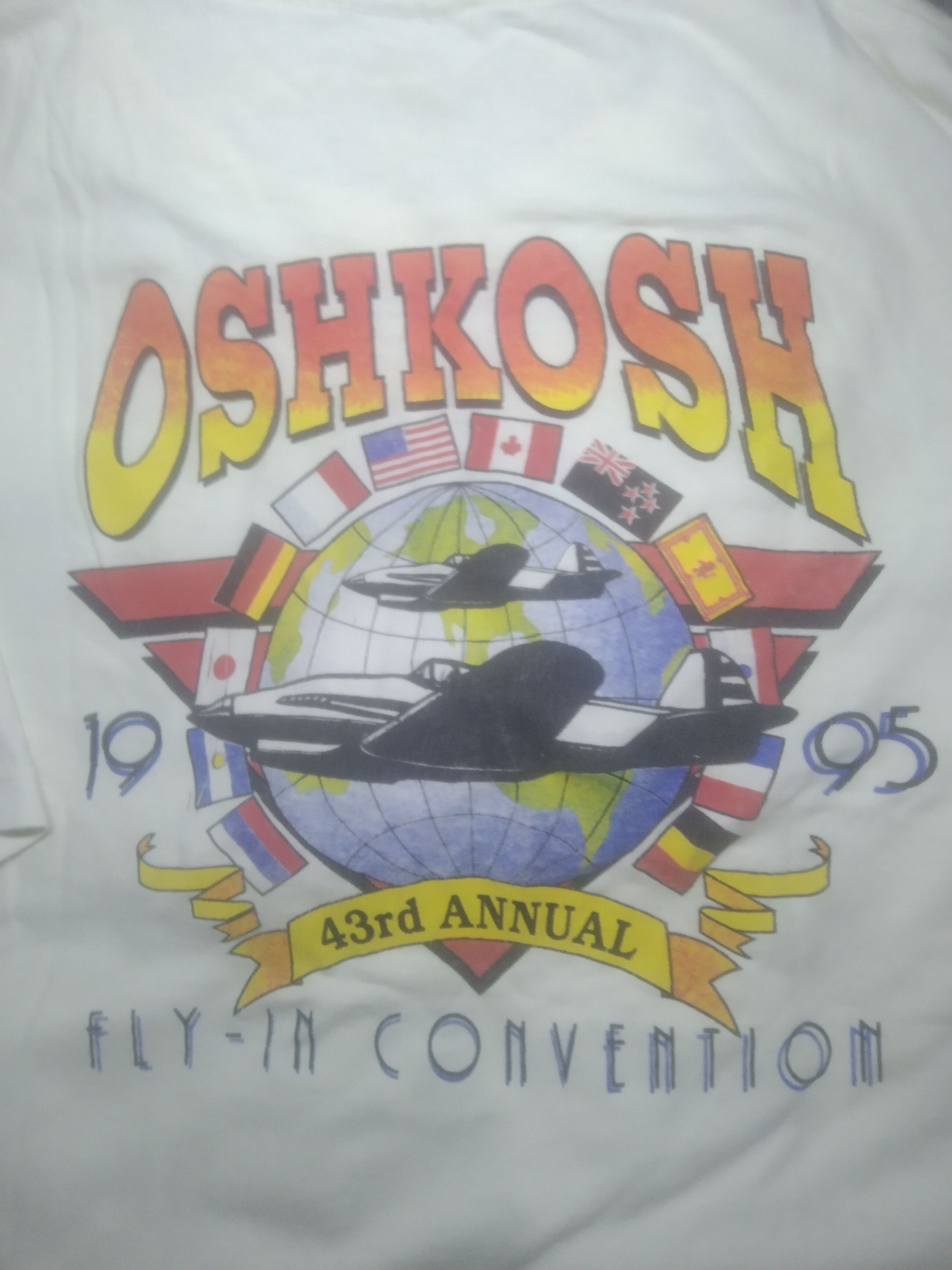 Gildan × Vintage Vintage OSHKOSH Fly-in Conversion 1995 Size US XL / EU 56 / 4 - 10 Thumbnail