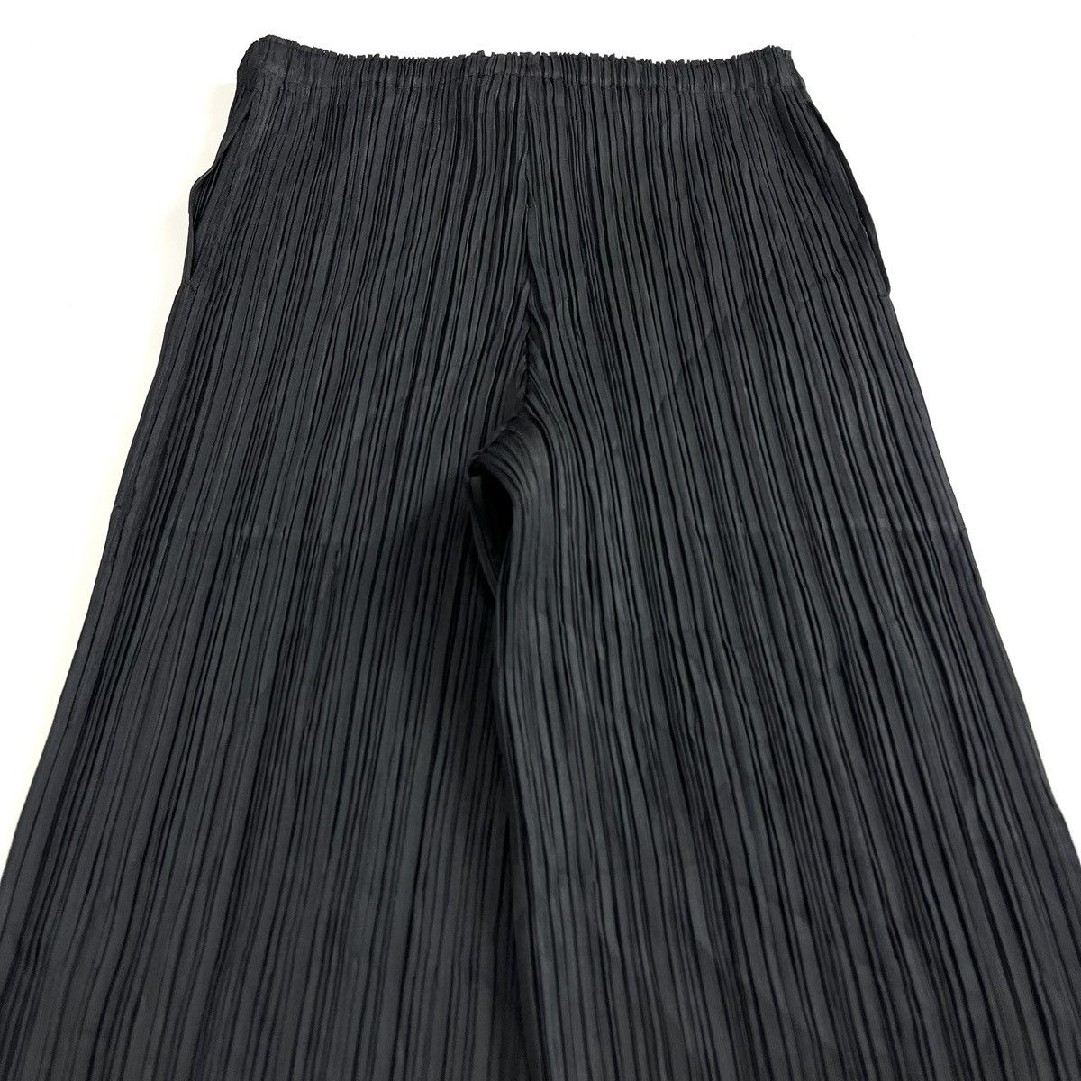 Pleats Please Issey Miyake Vintage Pleats Please by Issey Miyake Pants Size US 27 - 7 Thumbnail