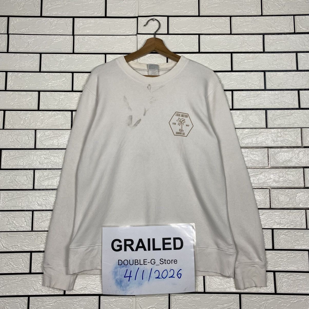 Vintage 📌Vintage Sweatshirt Local Motion Hawaii Big Logo Size US L / EU 52-54 / 3 - 1 Thumbnail