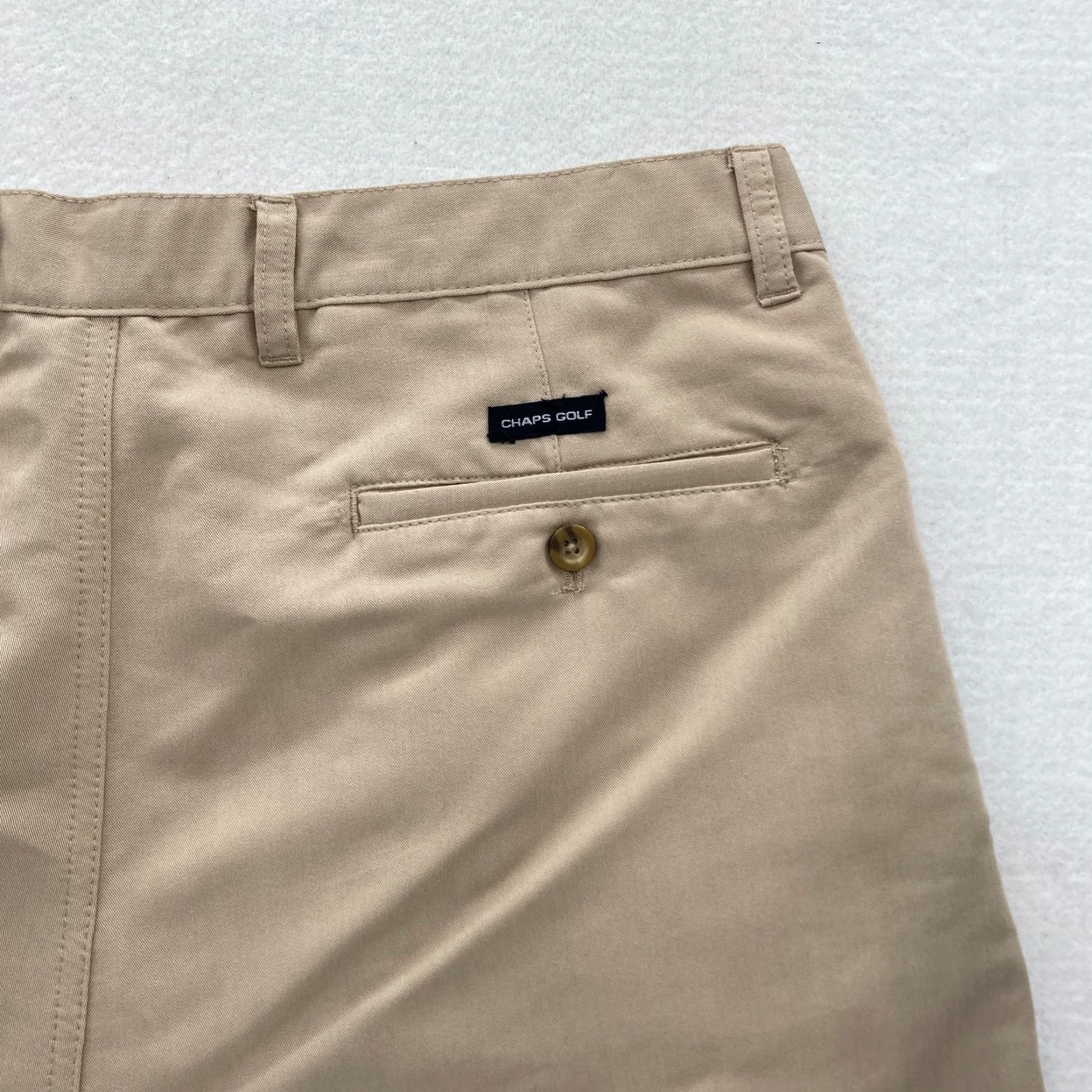 Chaps Chaps Golf Shorts Mens 38 Beige Khaki Cotton Blend Pleated Chino Outdoors NWT Size US 38 / EU 54 - 8 Thumbnail