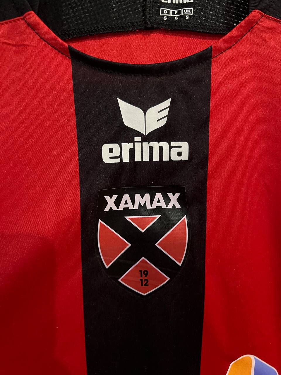 Erima 2014/15 NEUCHATEL XAMAX HOME SOCCER JERSEY FOOTBALL SHIRT S Size US S / EU 44-46 / 1 - 5 Thumbnail