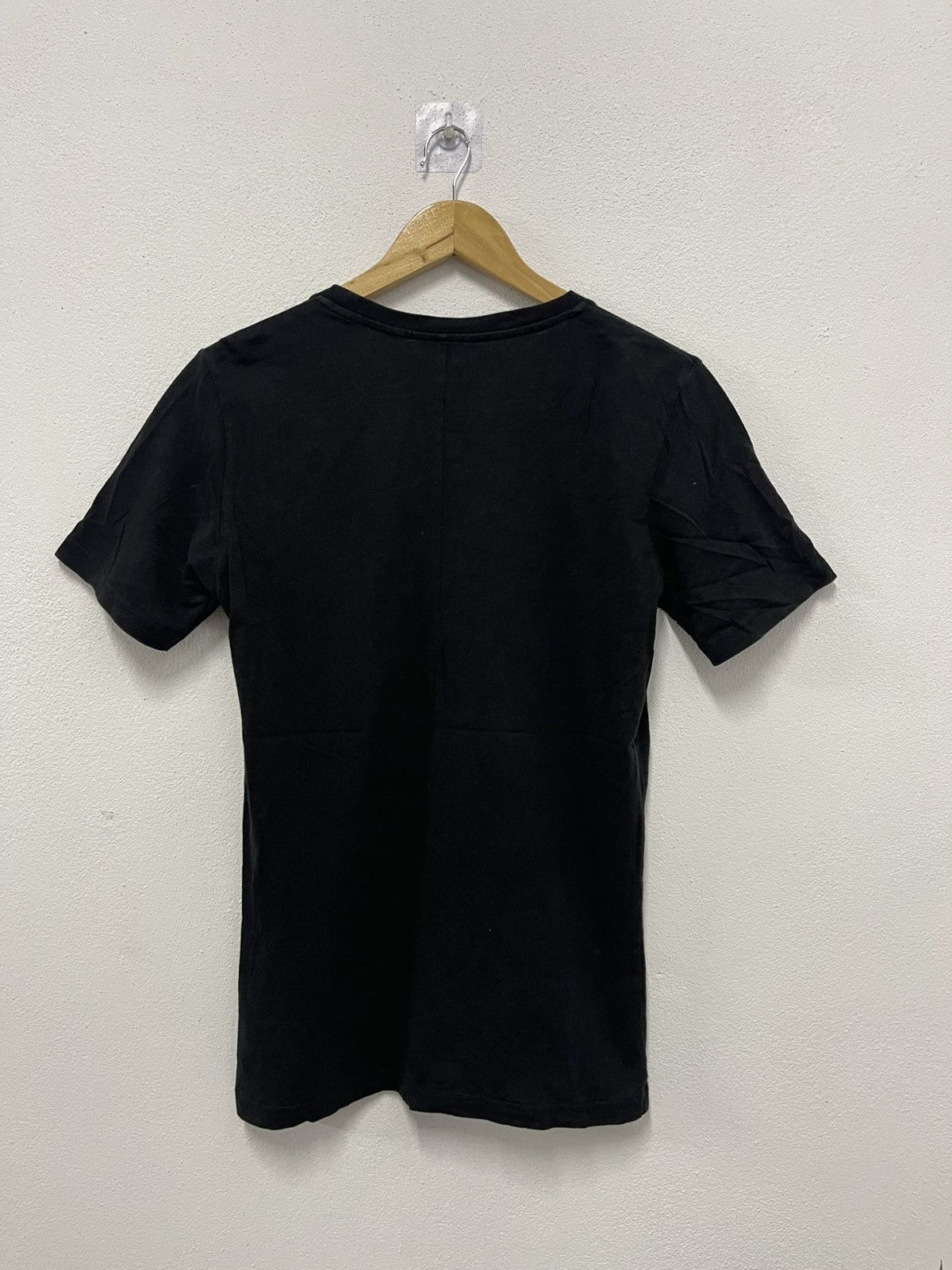 Undercover × Uniqlo undercover uniqlo t-shirt 📸 Size US M / EU 48-50 / 2 - 2 Thumbnail