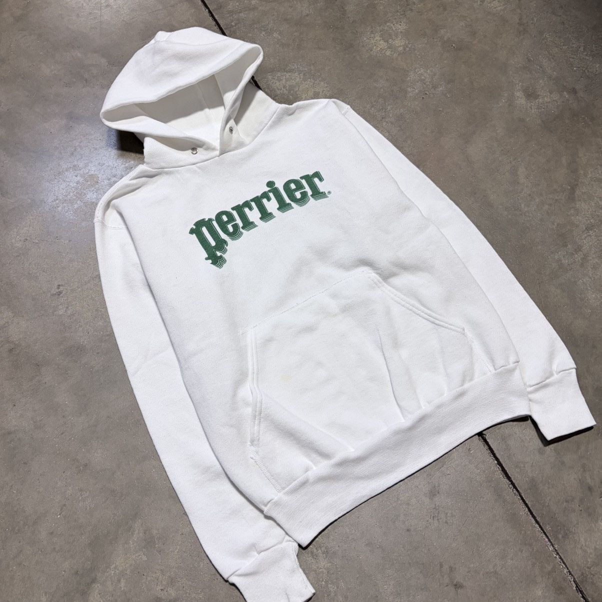 Vintage Vintage 80s Hoodie Sweatshirt Perrier Water Promo French USA Size US M / EU 48-50 / 2 - 2 Thumbnail
