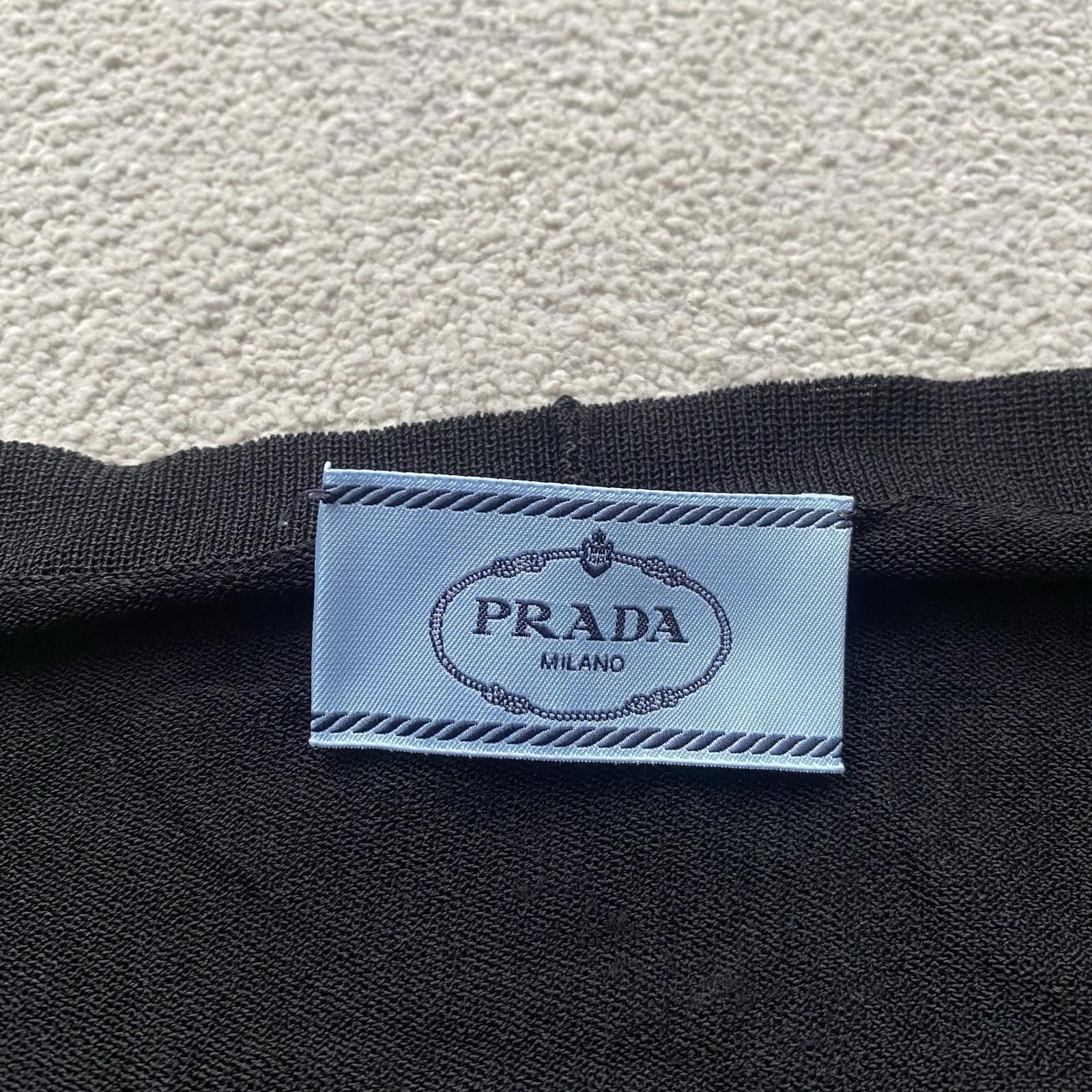 Prada Prada Contrast Button Up Cardigan Size 46 Women’s Size L / US 10 / IT 46 - 2 Thumbnail