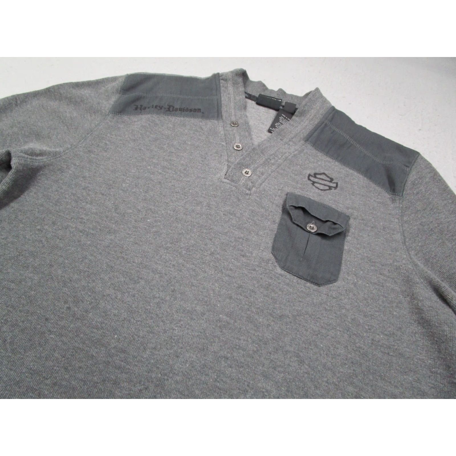 Harley Davidson Harley-Davidson Shirt Men Large Gray Long Sleeve Henley Pullover Motorcycle Work Size US L / EU 52-54 / 3 - 2 Thumbnail
