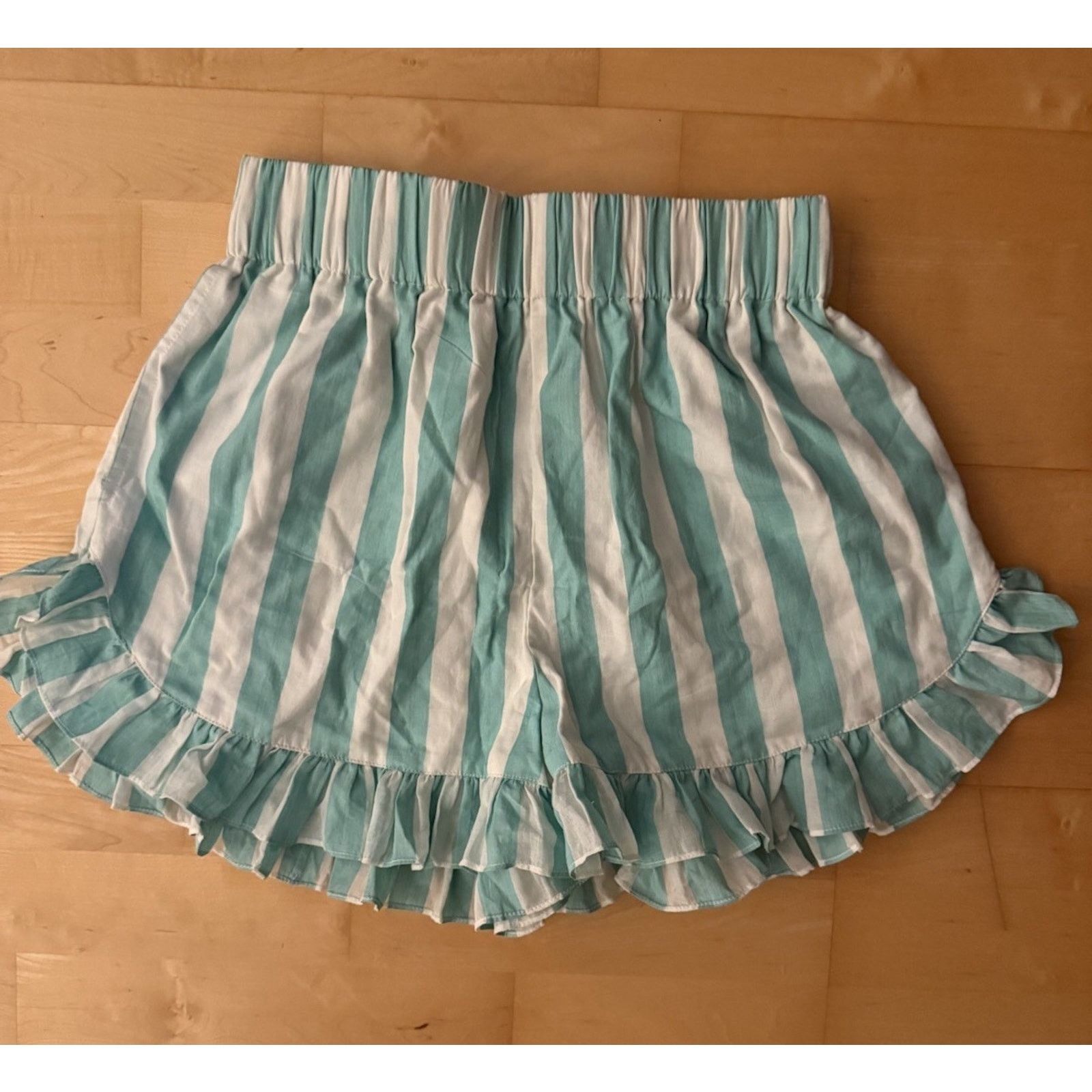 Other NWT Malabar Collective Green Striped Ruffle Lounge Shorts M Size 27" / US 4 / IT 40 - 2 Thumbnail