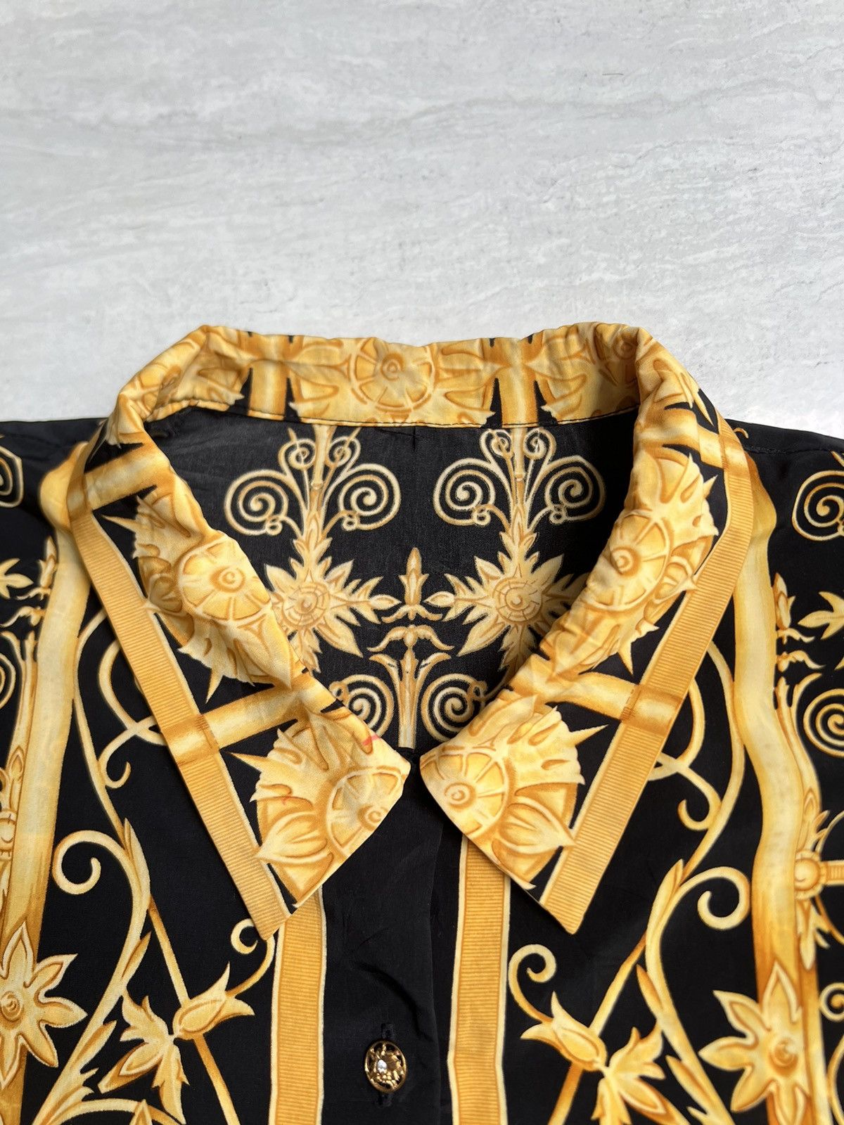 Versace VERSACE Chain Silk Shirt Size US M / EU 48-50 / 2 - 10 Thumbnail