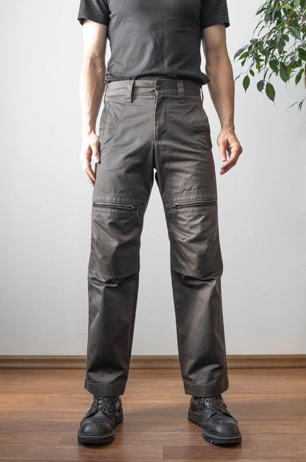 Yohji Yamamoto knee zip pants Size US 30 / EU 46 - 1 Thumbnail