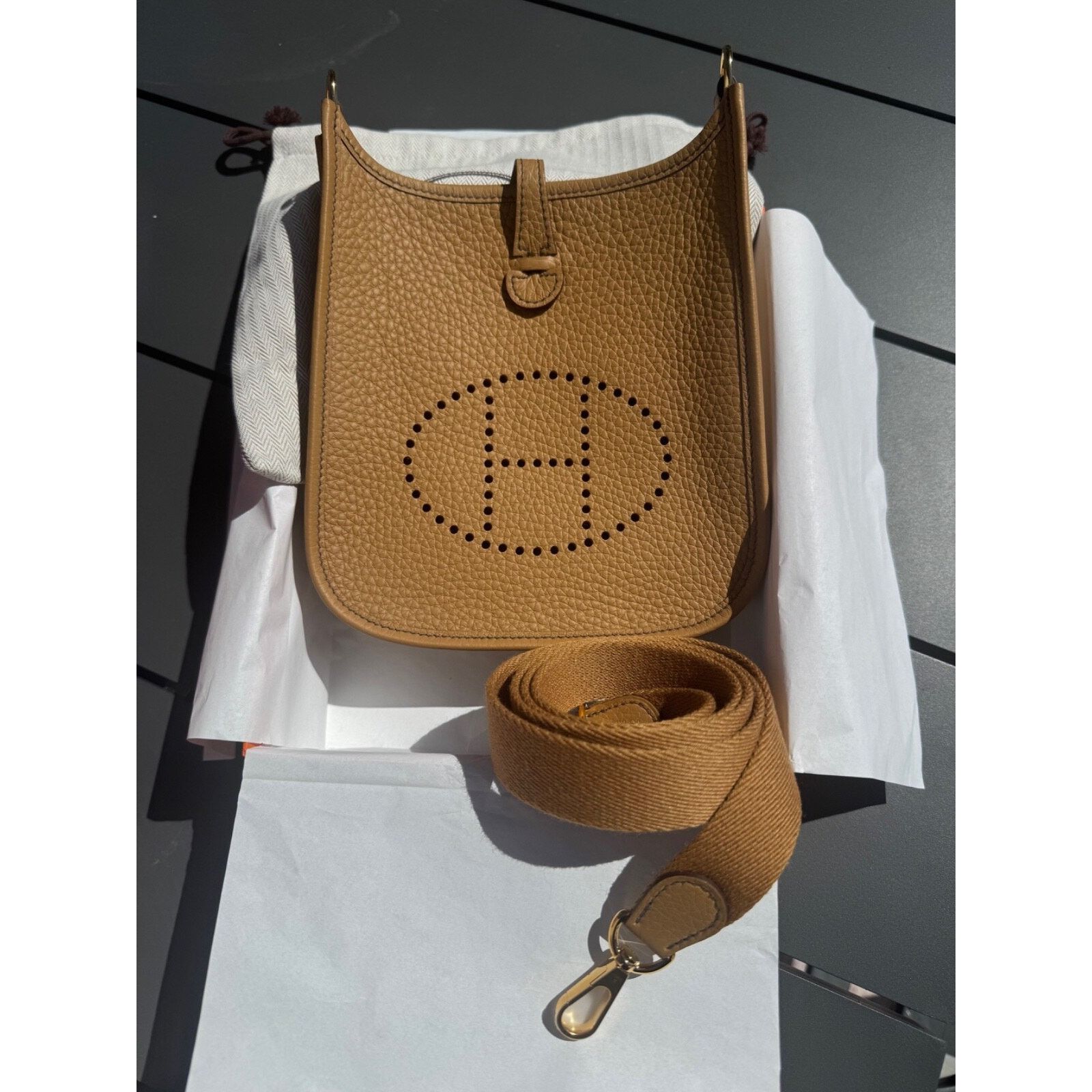Hermes Hermes Mini Evelyne Camel Gold Leather Crossbody Bag Size ONE SIZE - 4 Thumbnail