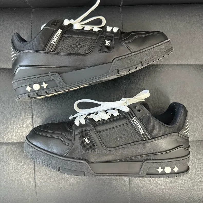 Louis Vuitton Louis Vuitton Embossed Logo Black Art Museum Low-Top Slate Size US 9 / EU 42 - 5 Thumbnail